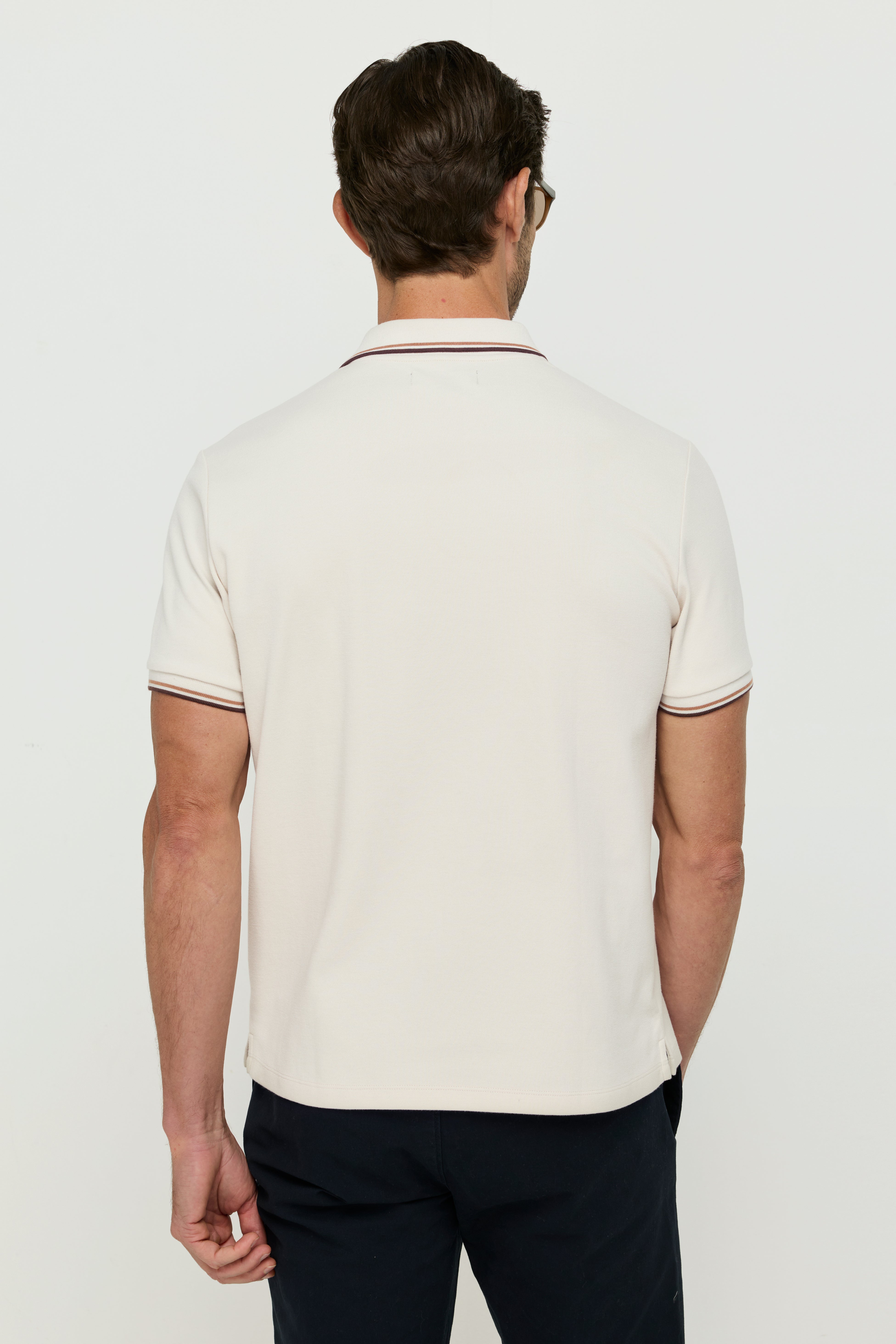 เสื้อโปโลลายทางผ้าปิเก้