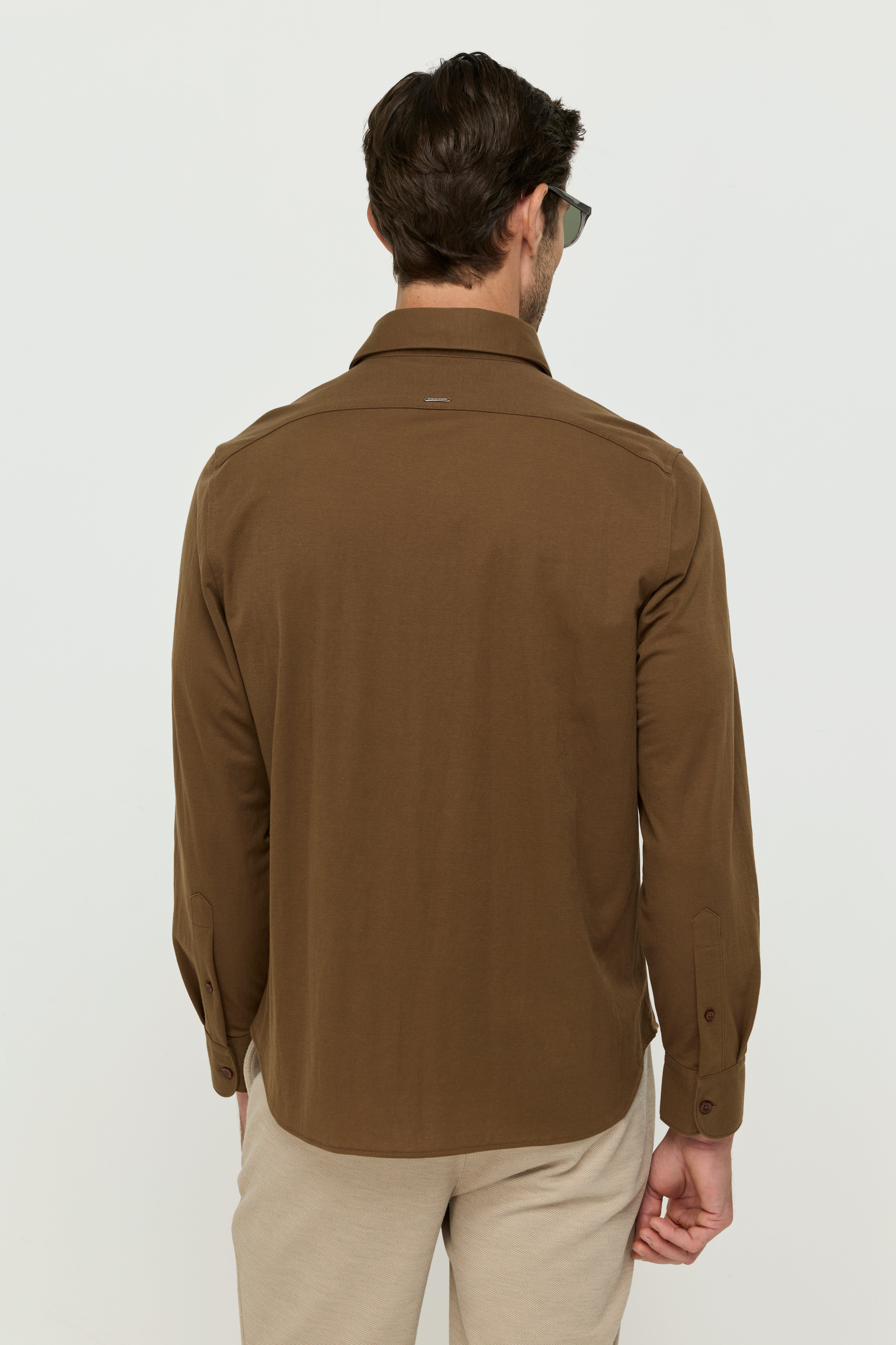 เสื้อเชิ้ตแขนสั้นลายทางย้อมสี