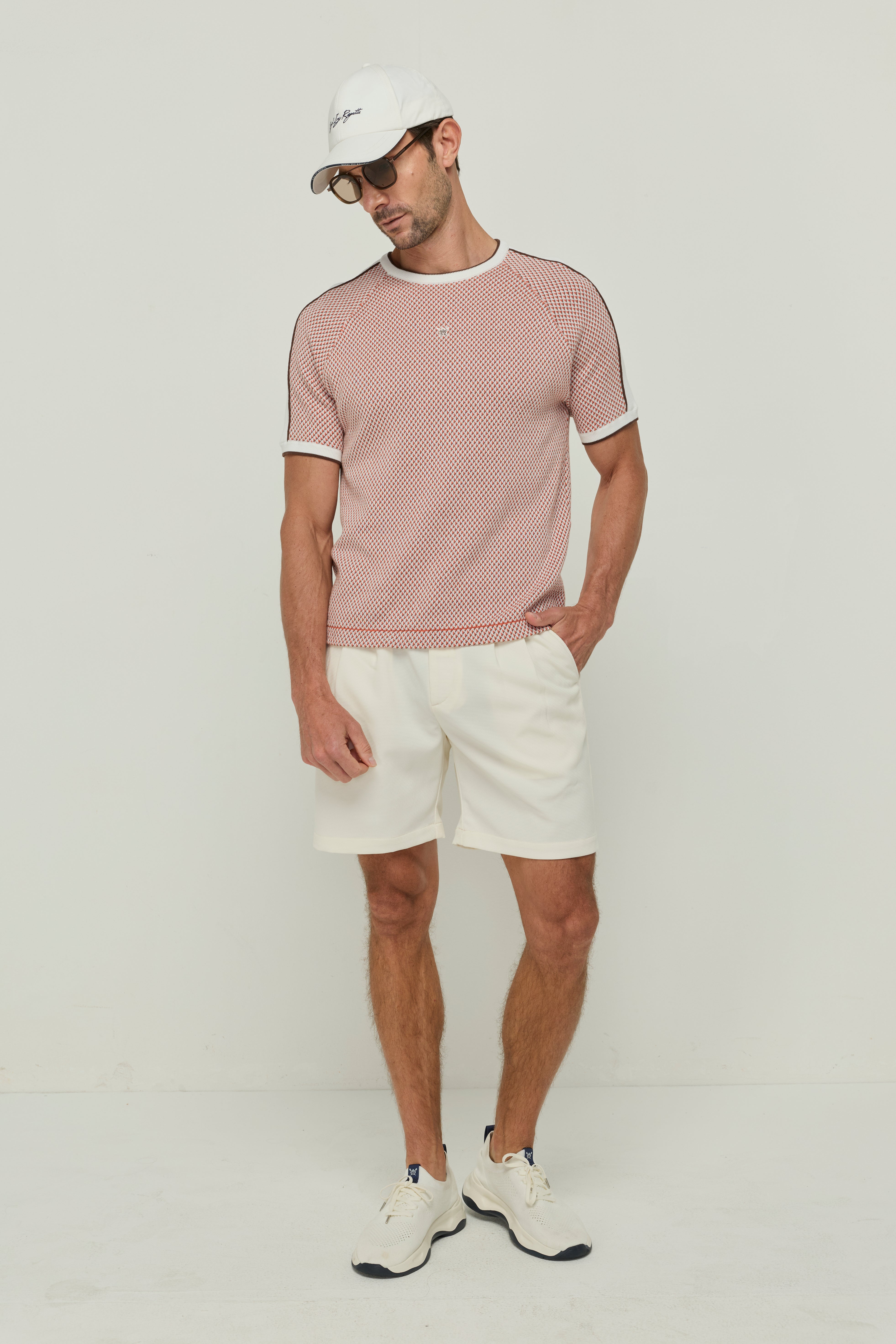 OFF WHITE SHORT PANTS