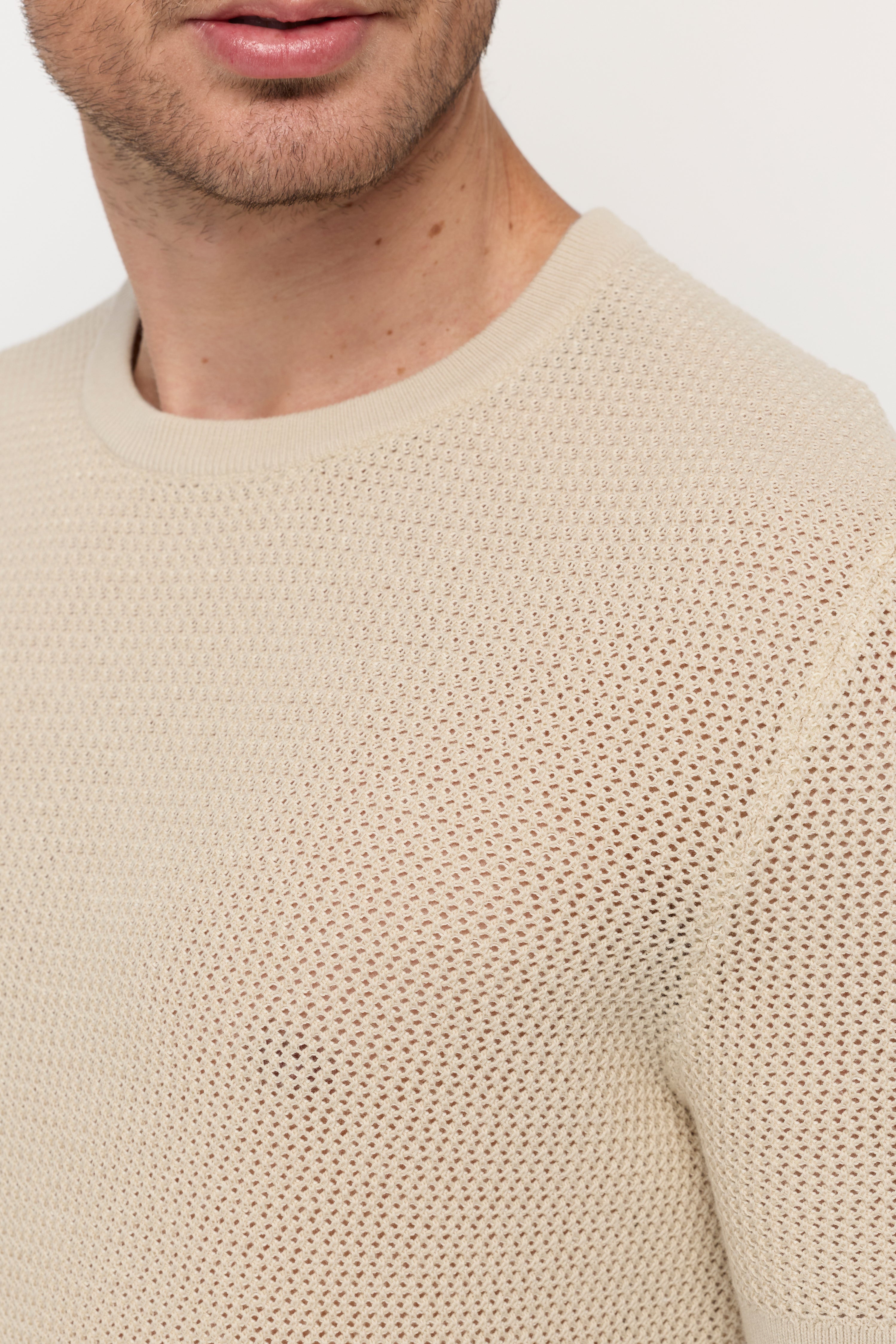 MESH KNIT T-SHIRT