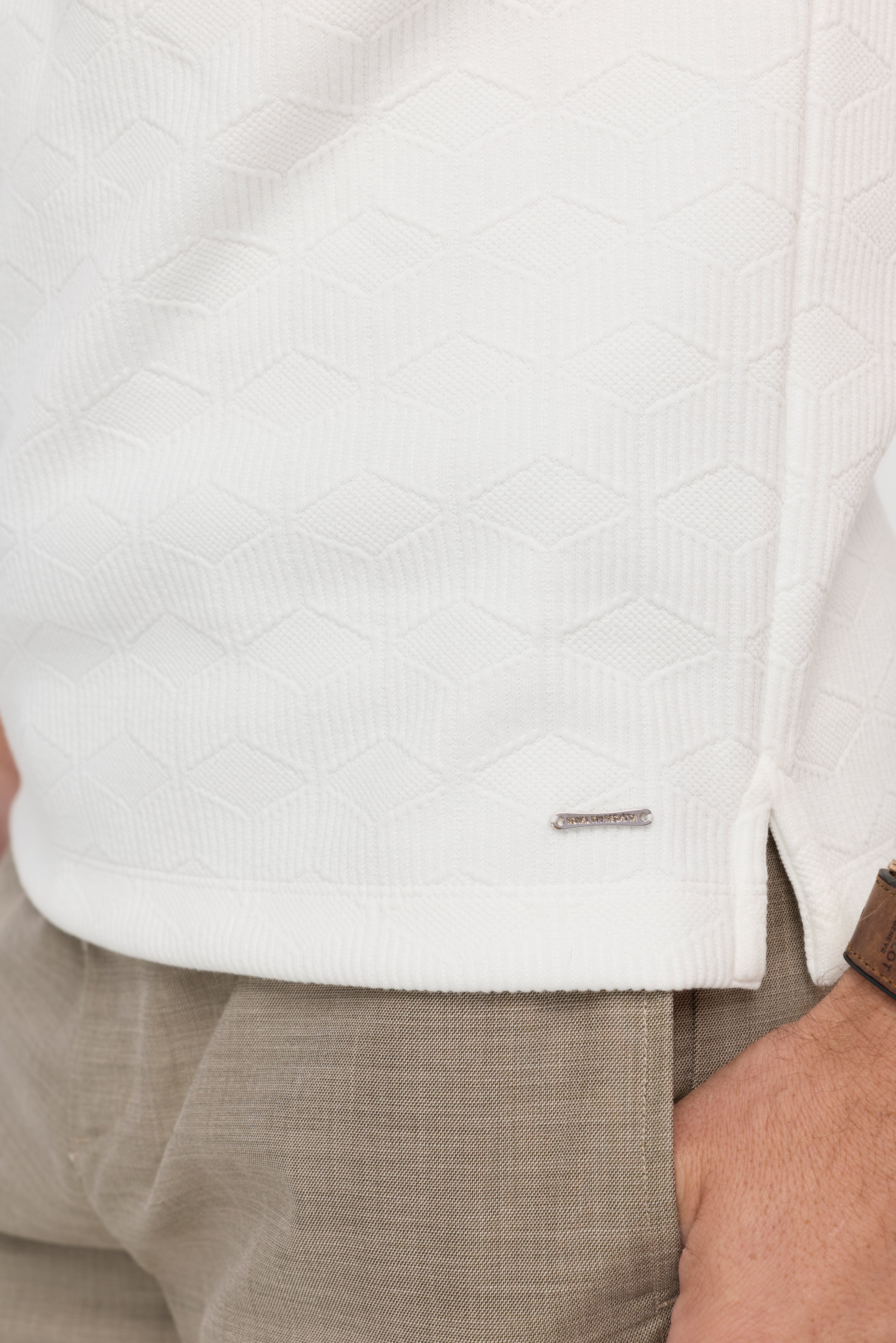 TEXTURED OPEN COLLAR POLO SHIRT