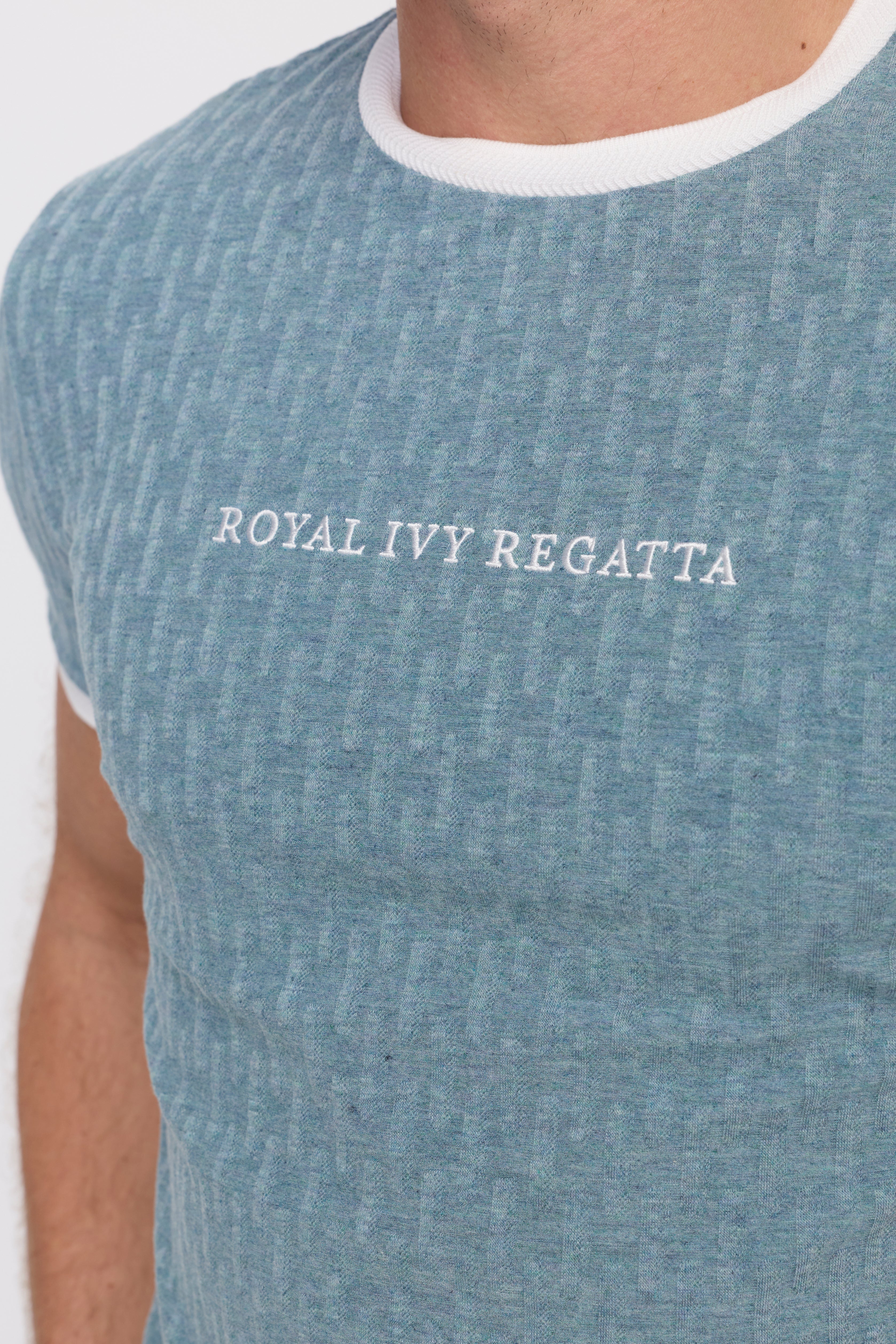 JERSEY WITH LOGO DETAIL T-SHIRT