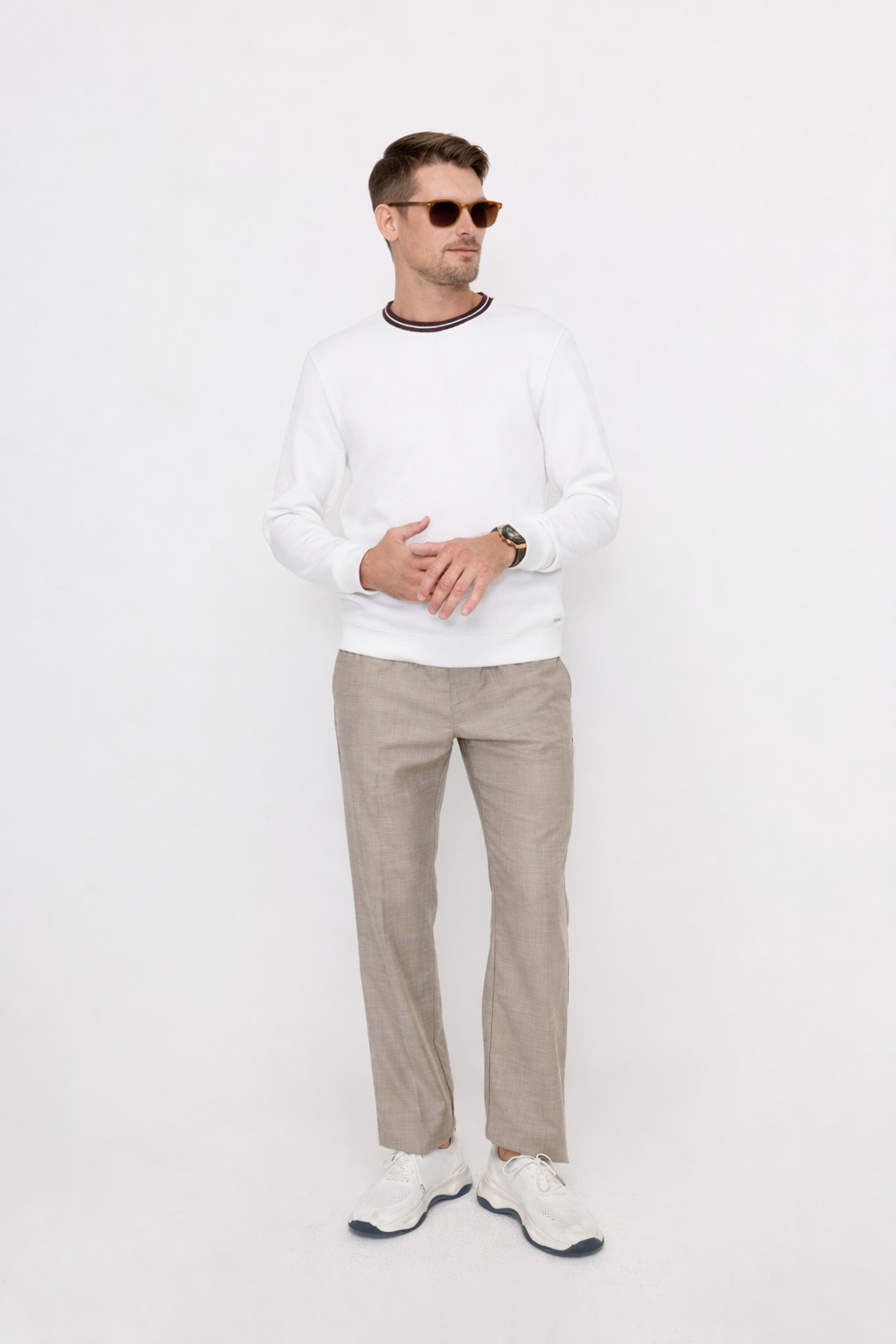 TEXTURED CONTRAST COLLAR SWEATSHIRTS