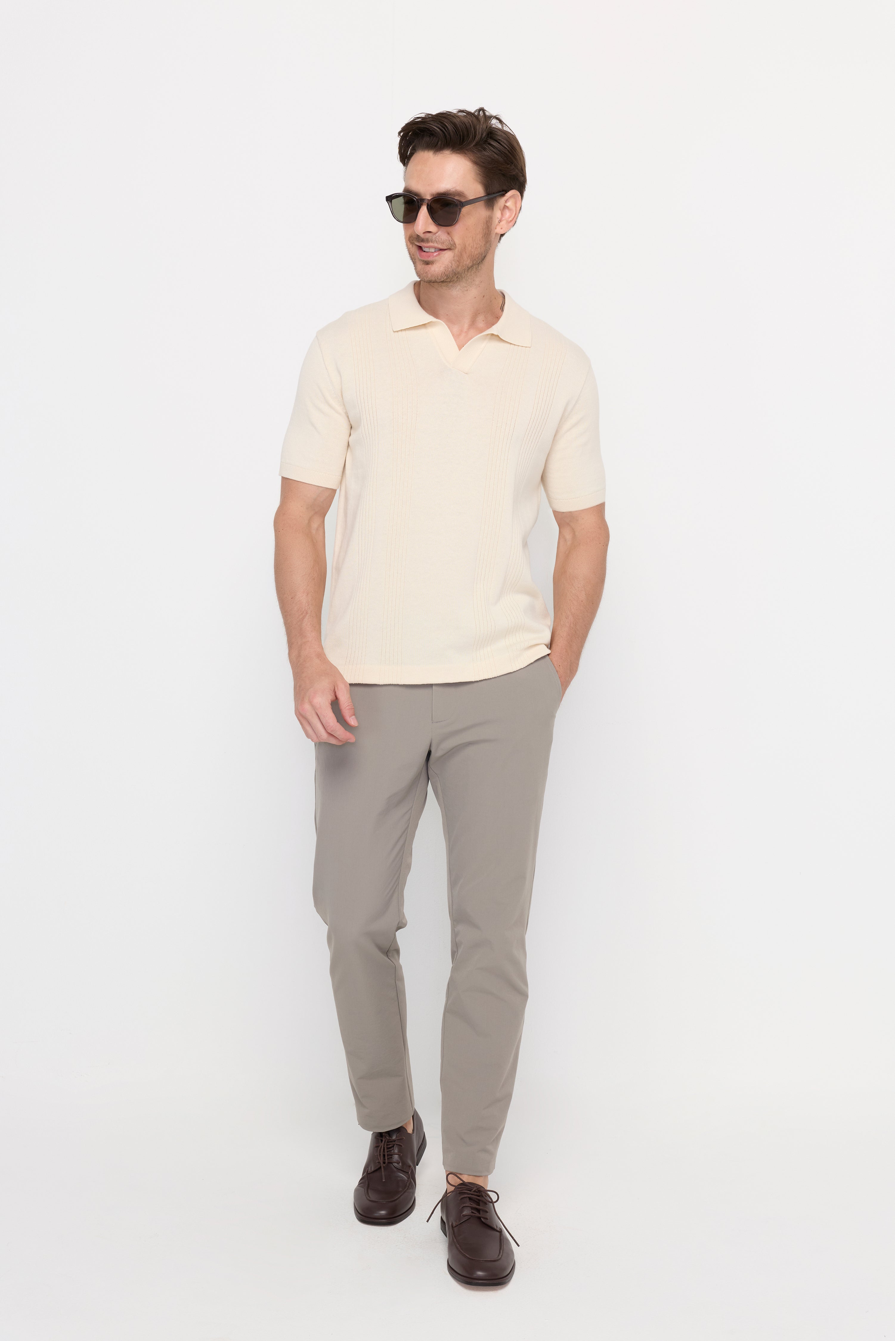 IVORY LINE KNIT POLO