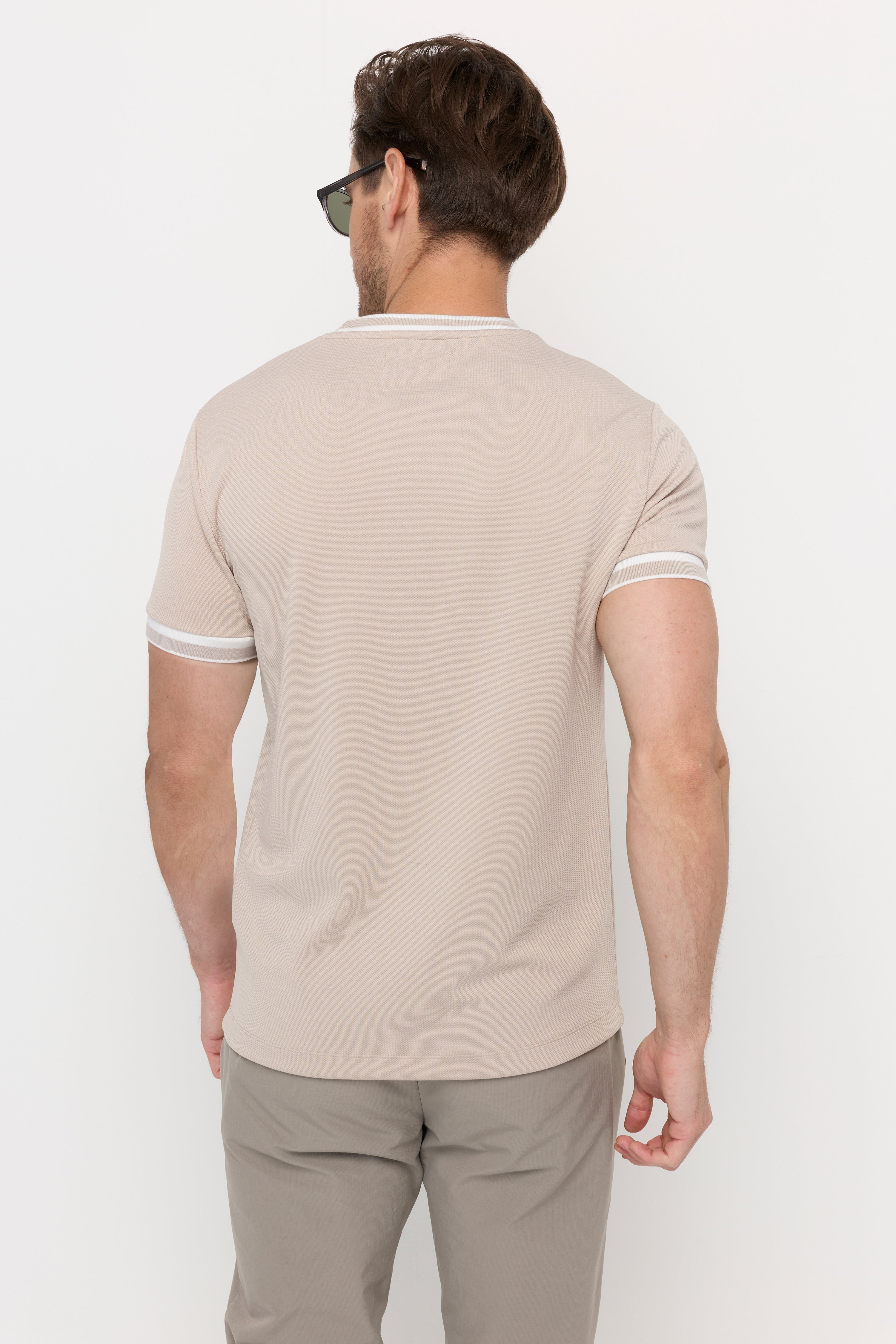 MINIMAL LUXE TEXTURED TEE