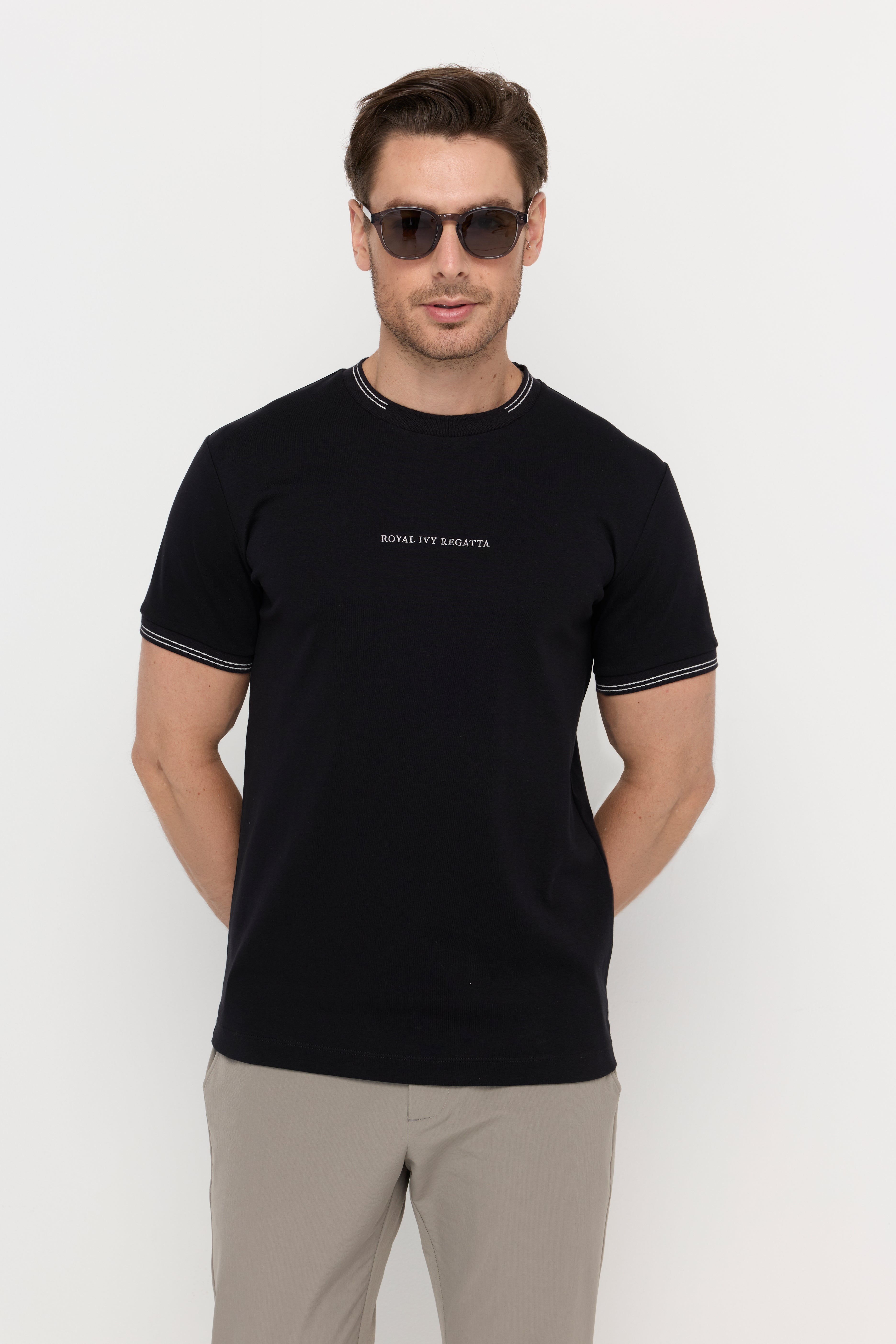 SIGNATURE CONTRAST TRIM CREWNECK TEE