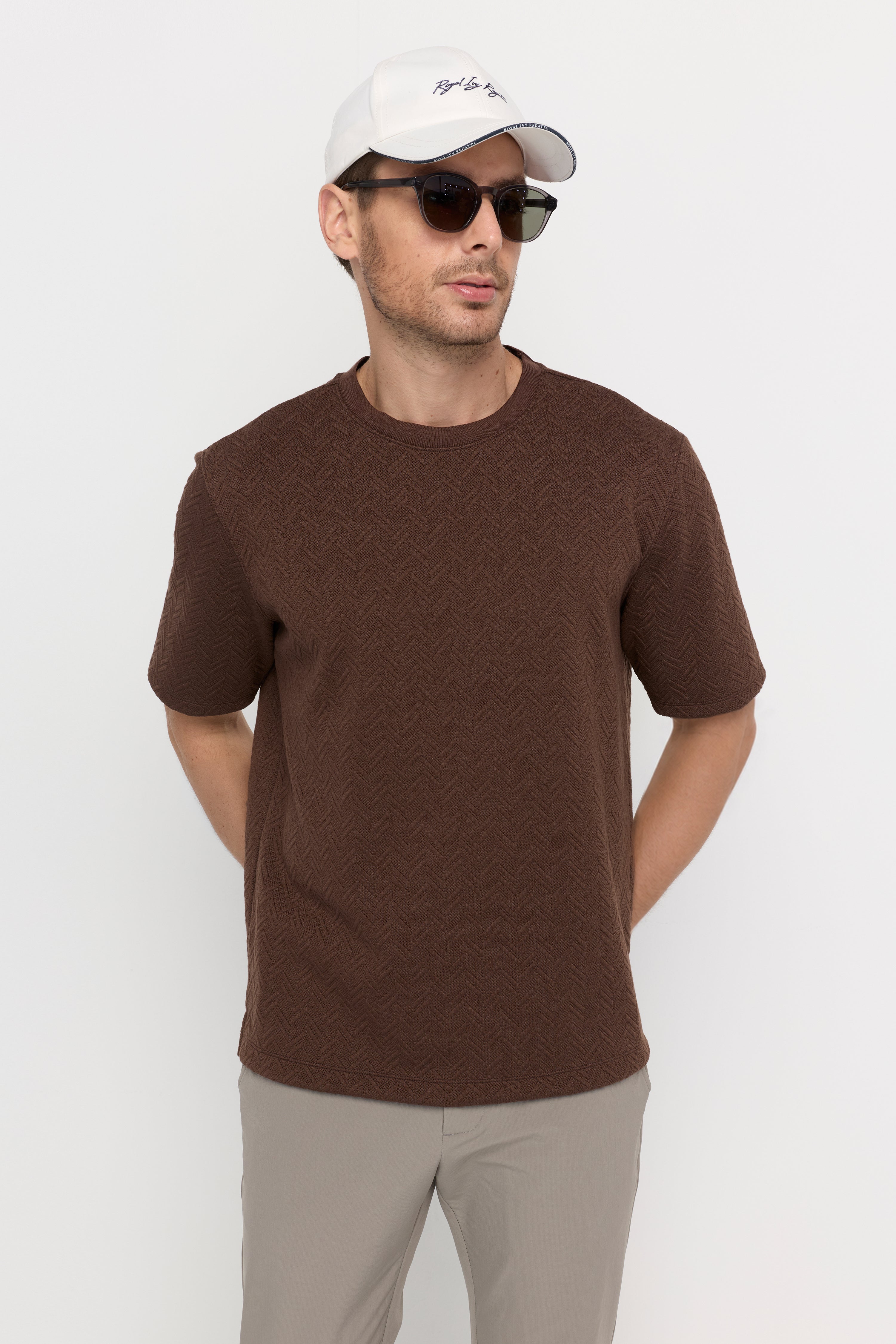 JACQUARD TEXTURE CREW NECK T-SHIRT
