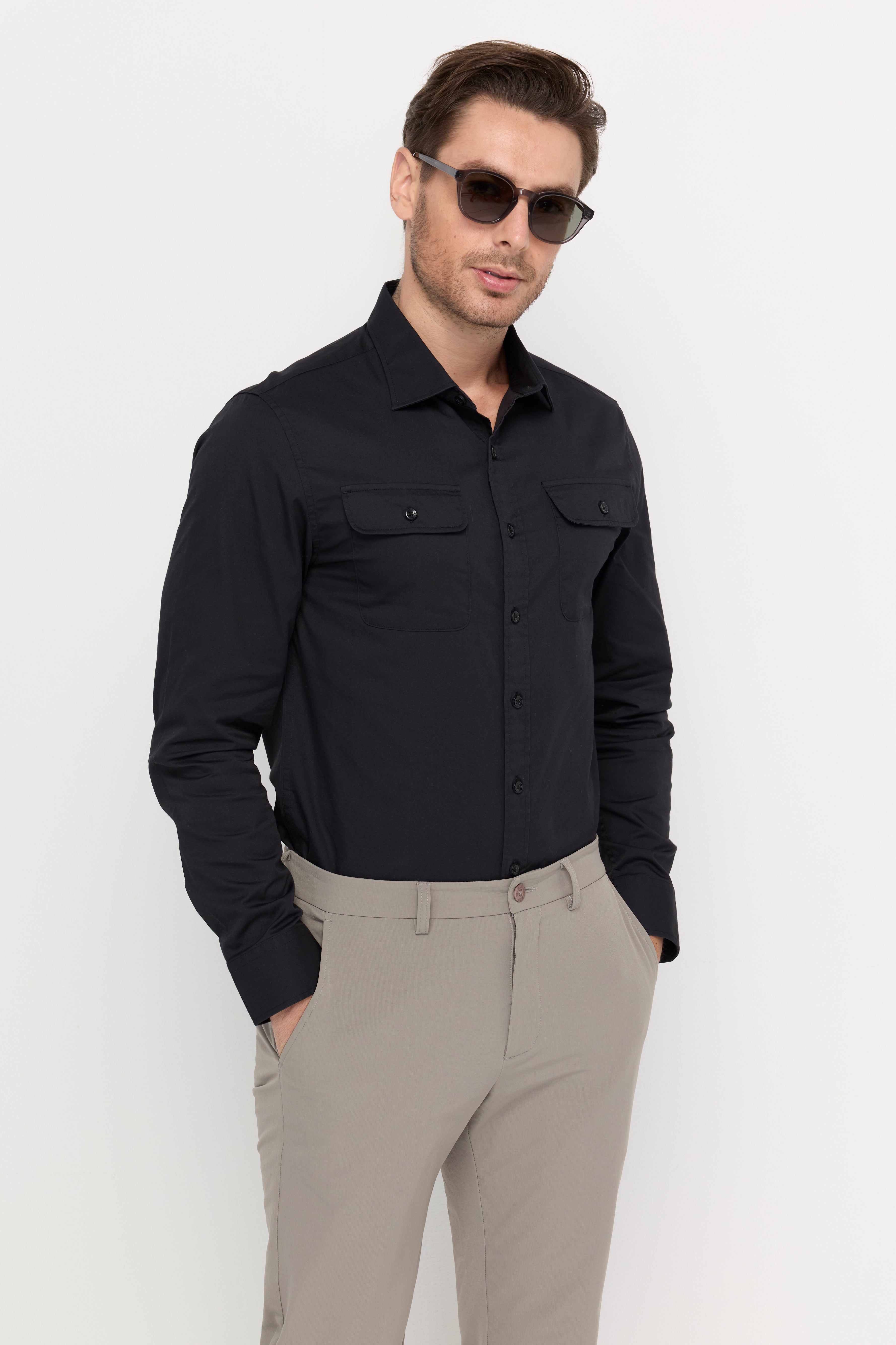 TWIN-POCKET LONG SLEEVE SHIRT