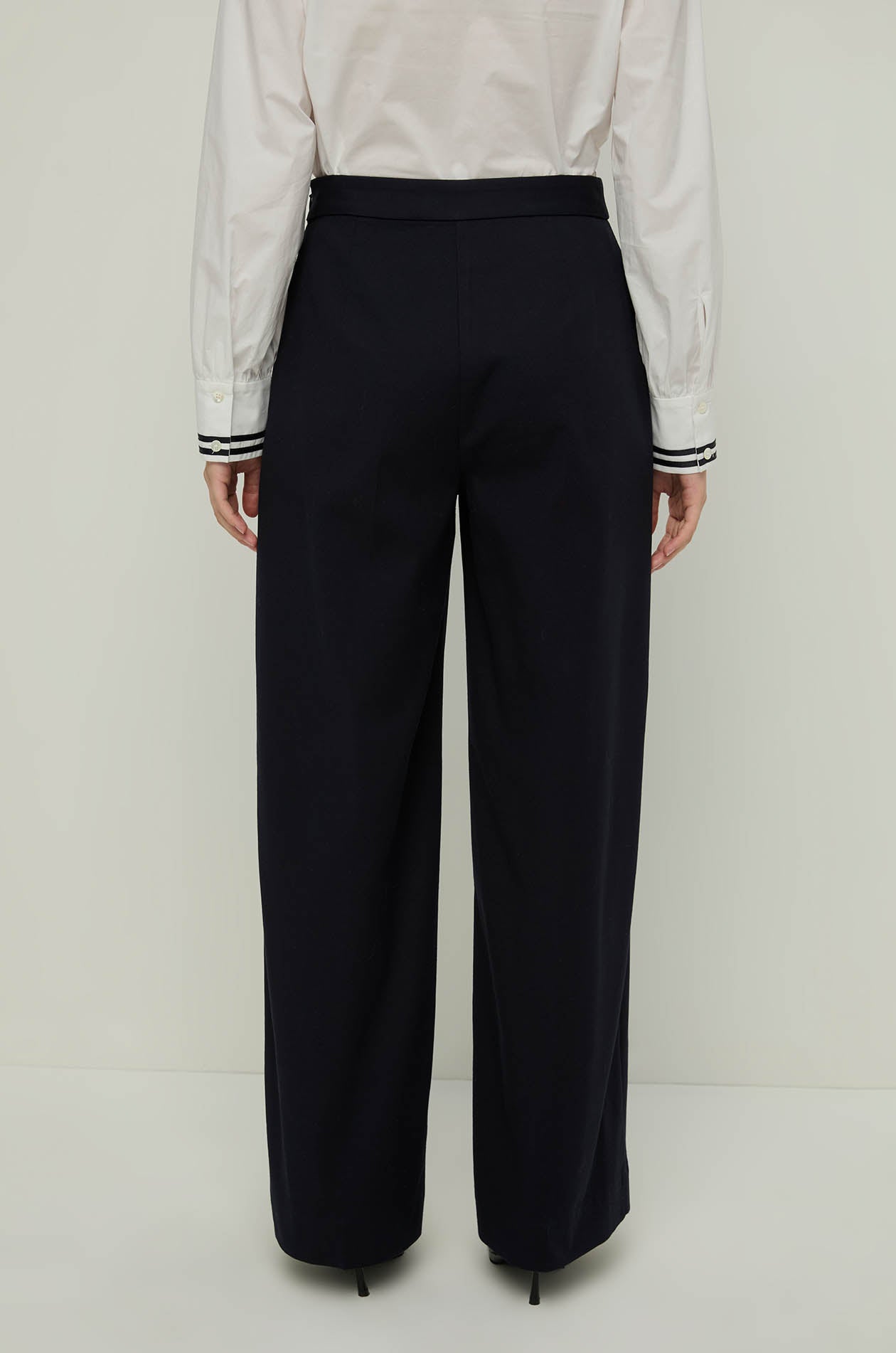 BUTTONED WIDE LEG PANTS