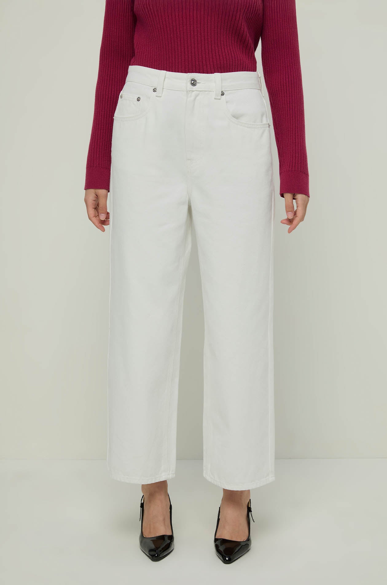 WIDE LEG ANKLE JEANS