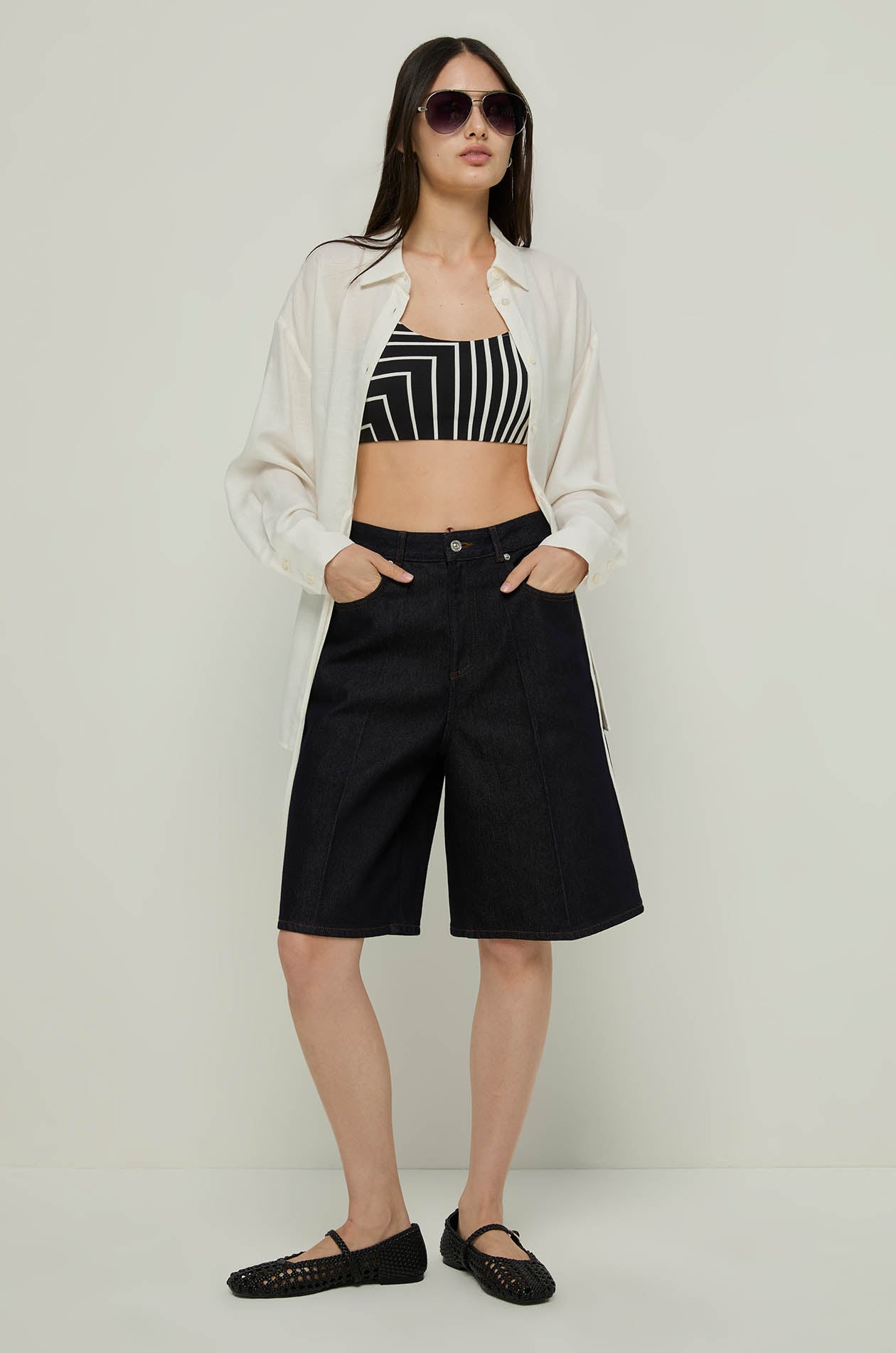 INDIGO BERMUDA DENIM SHORTS