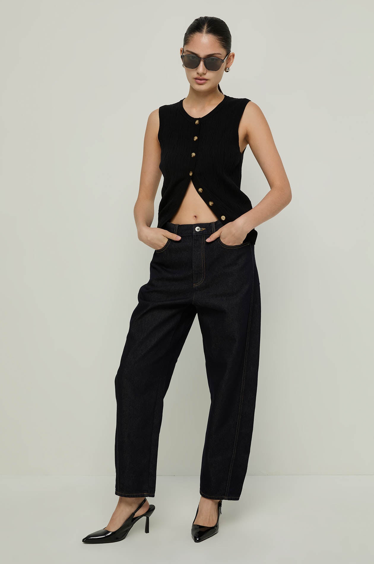 BUTTON-UP KNITTED TOP