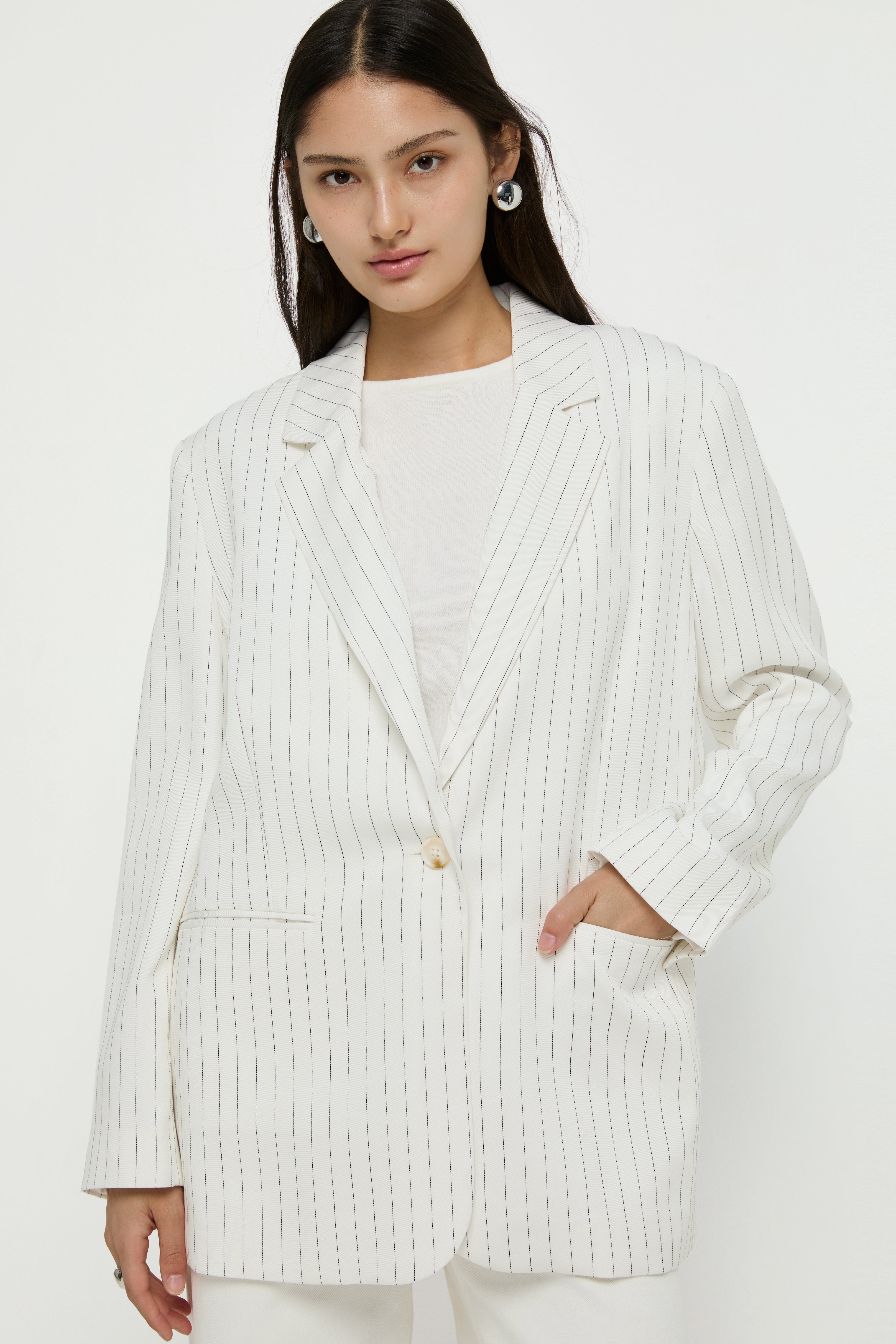 TAILORED STRIPED BLAZER