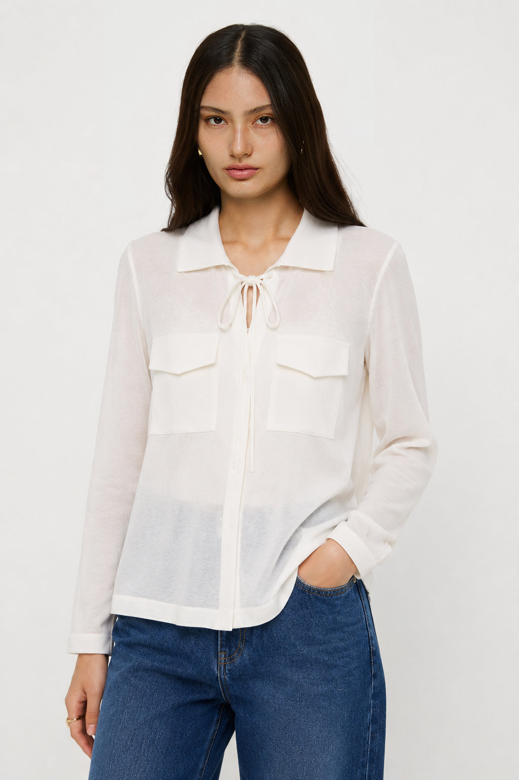 LONG SLEEVE LACE-UP KNITTED