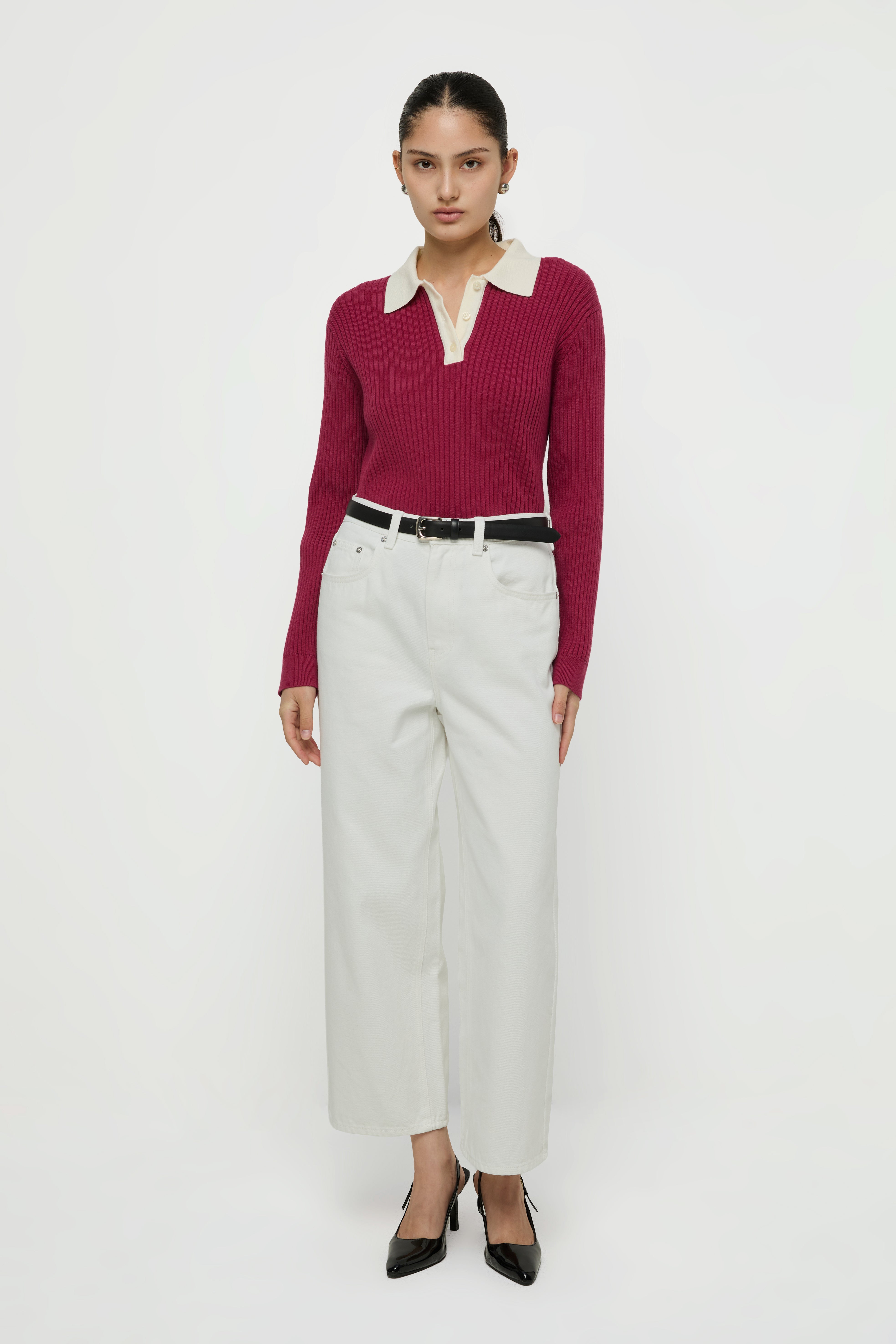 CONTRAST COLLAR KNITTED TOP