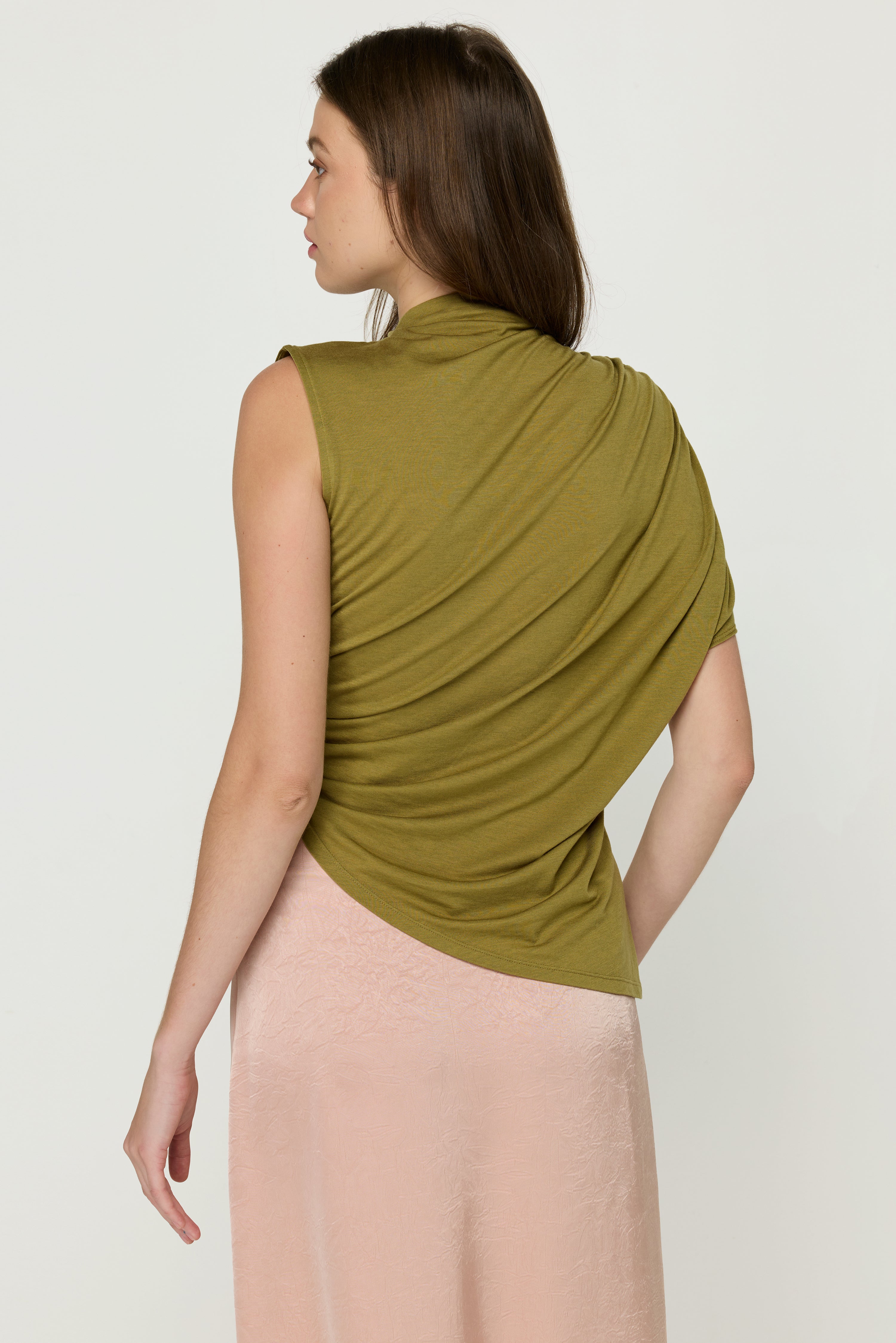OLIVE CURVE TOP