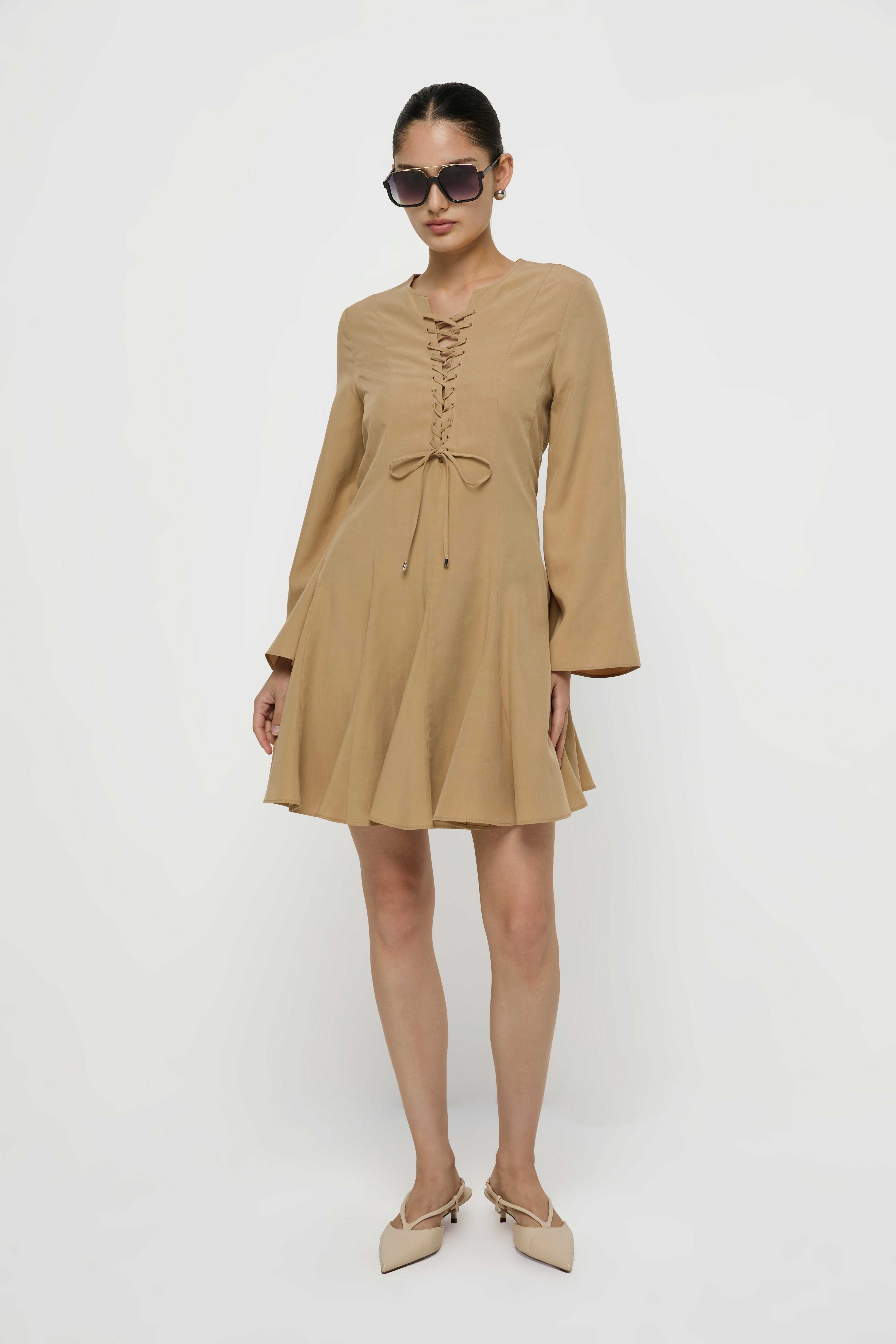 FRONT LACE-UP DRESS