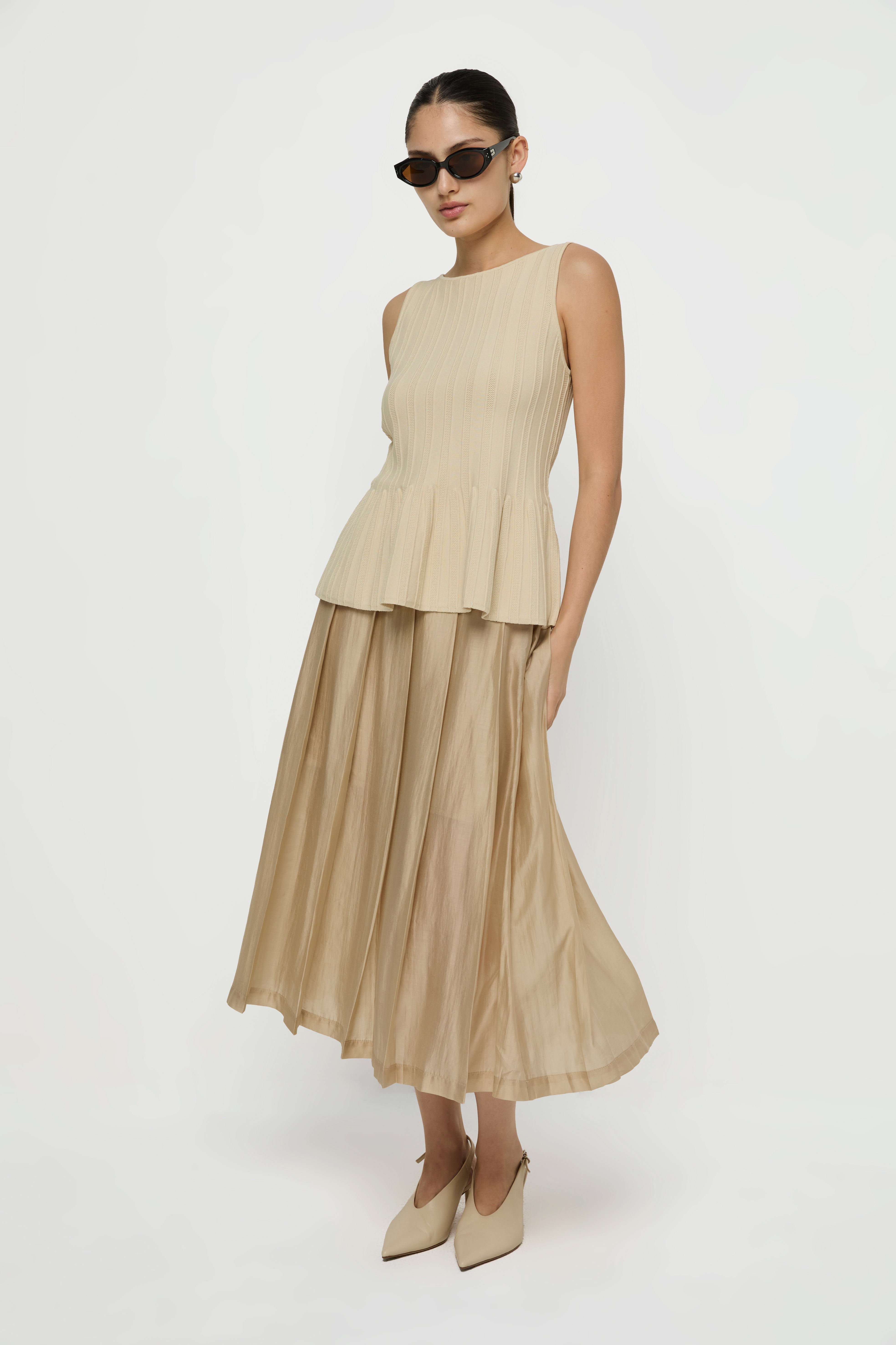 FLOWY PLEATED MIDI SKIRT