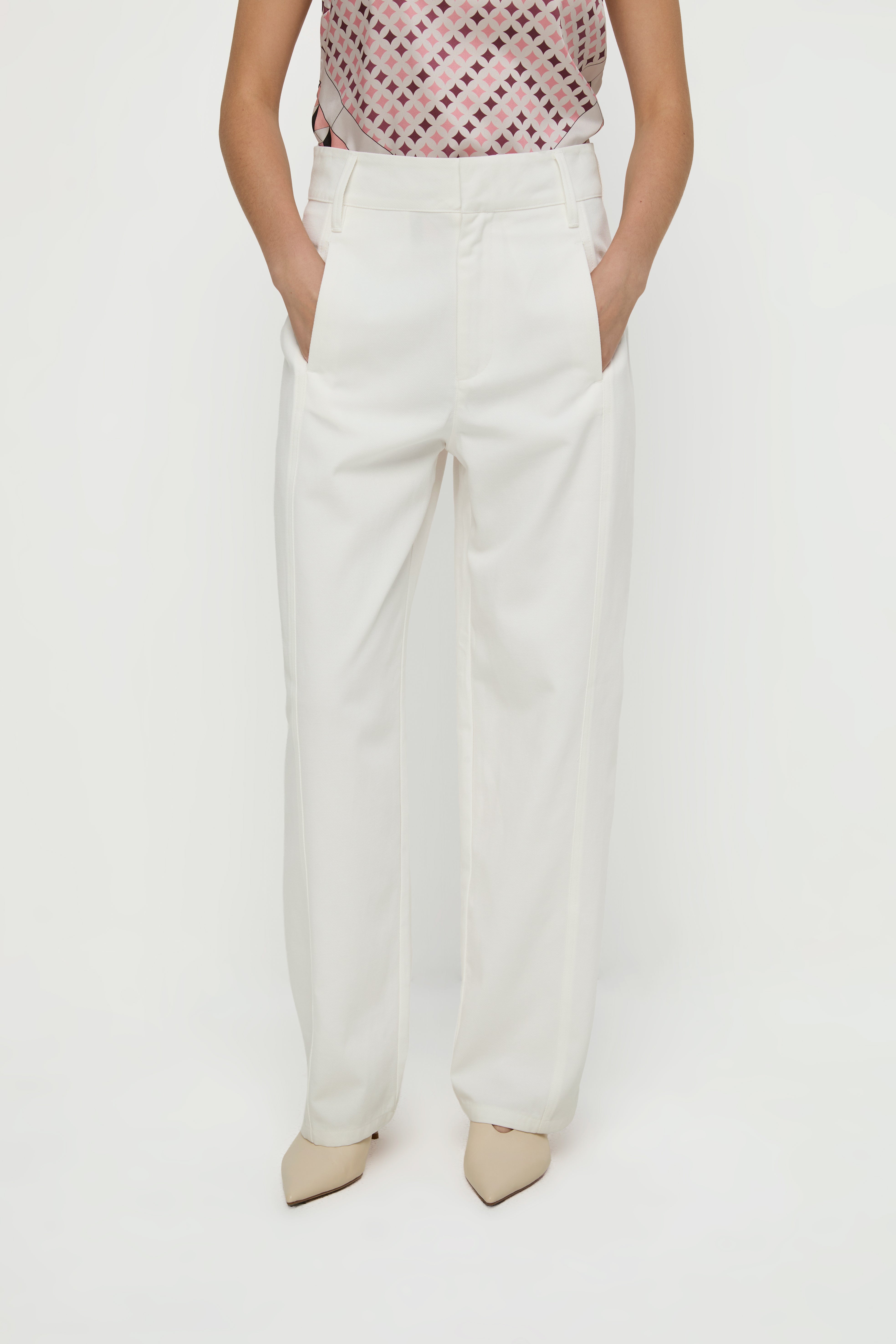 STITCH BARREL PANTS