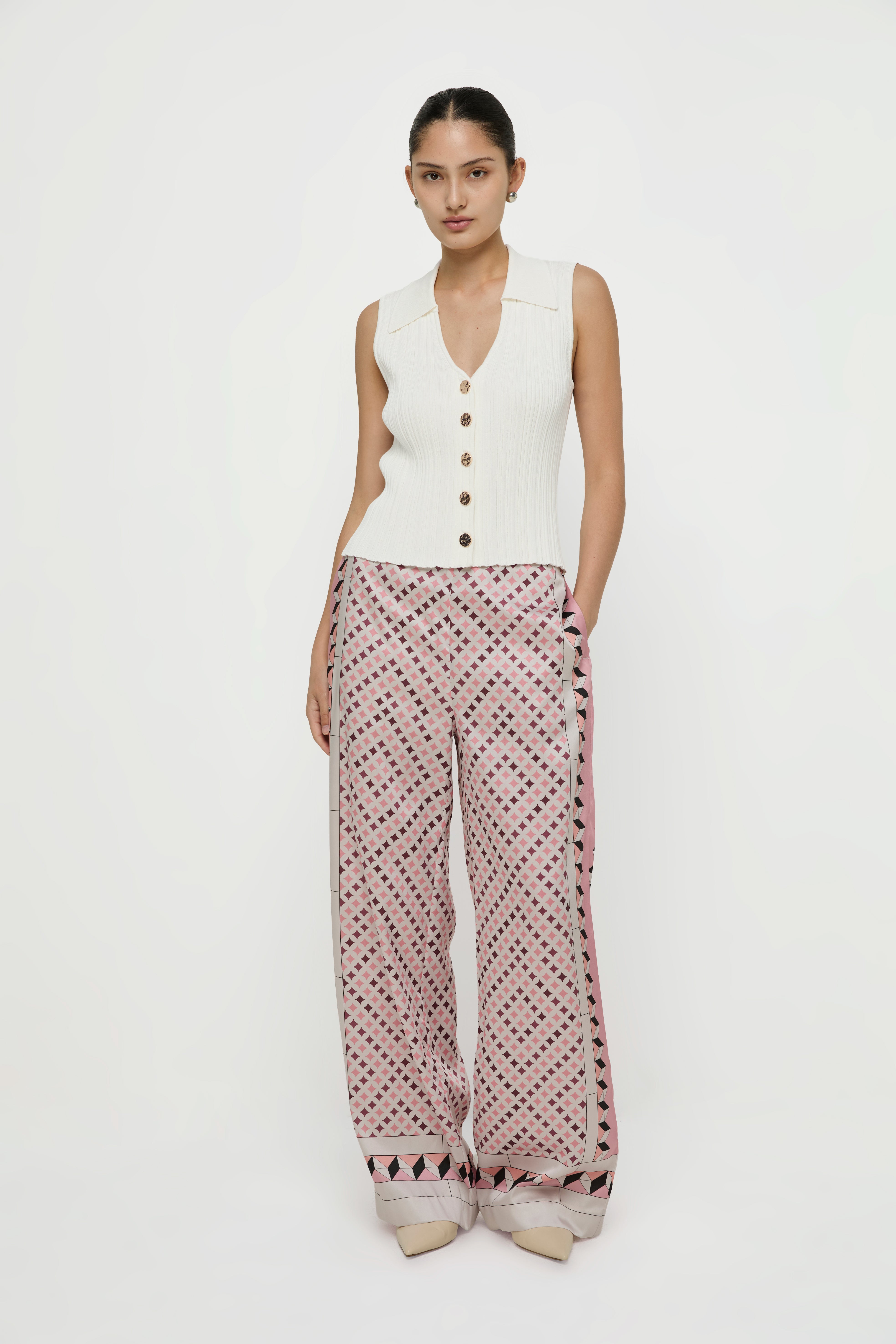 GEOMETRIC PRINT STRAIGHT PANTS