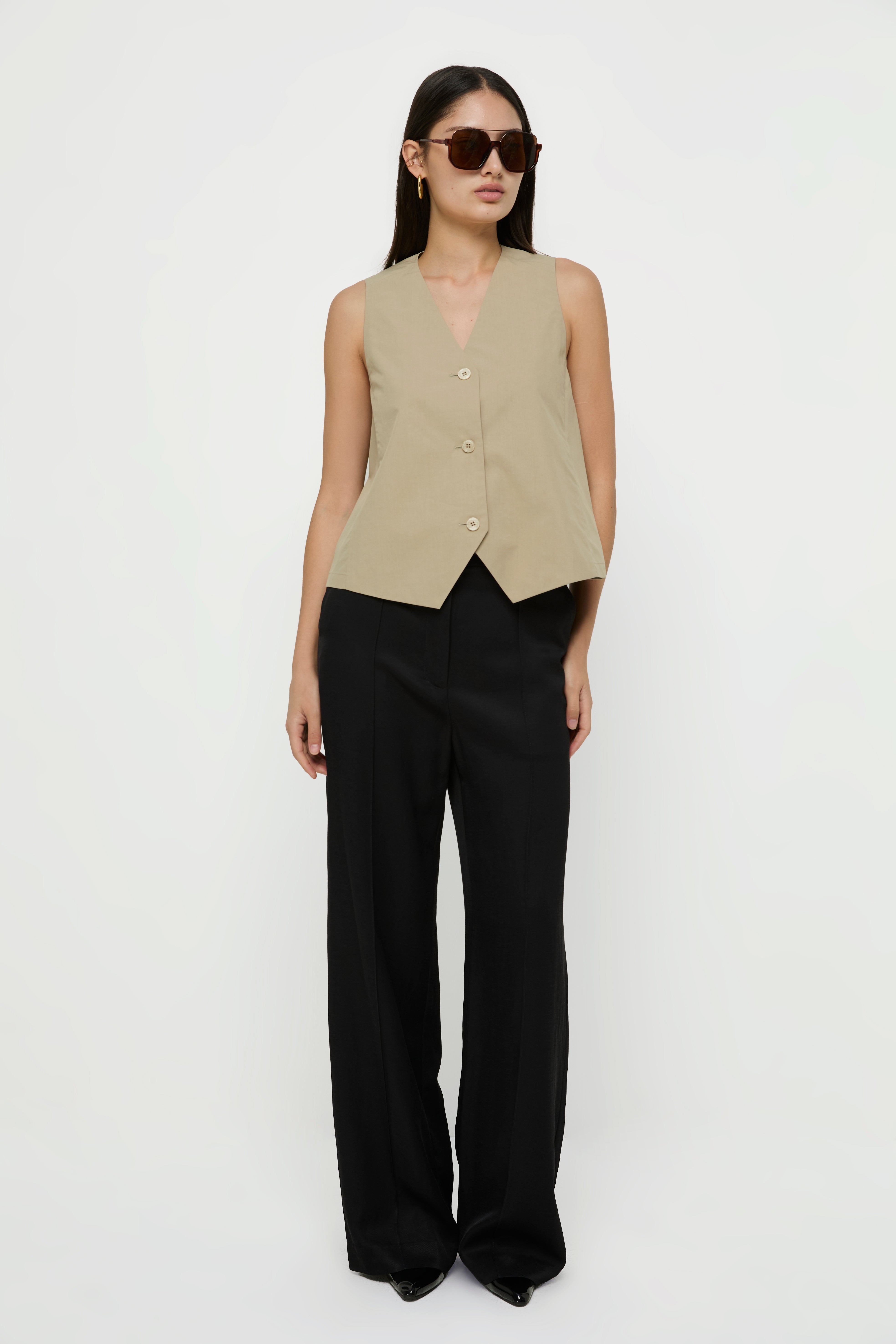 BUTTON-UP V-NECK VEST