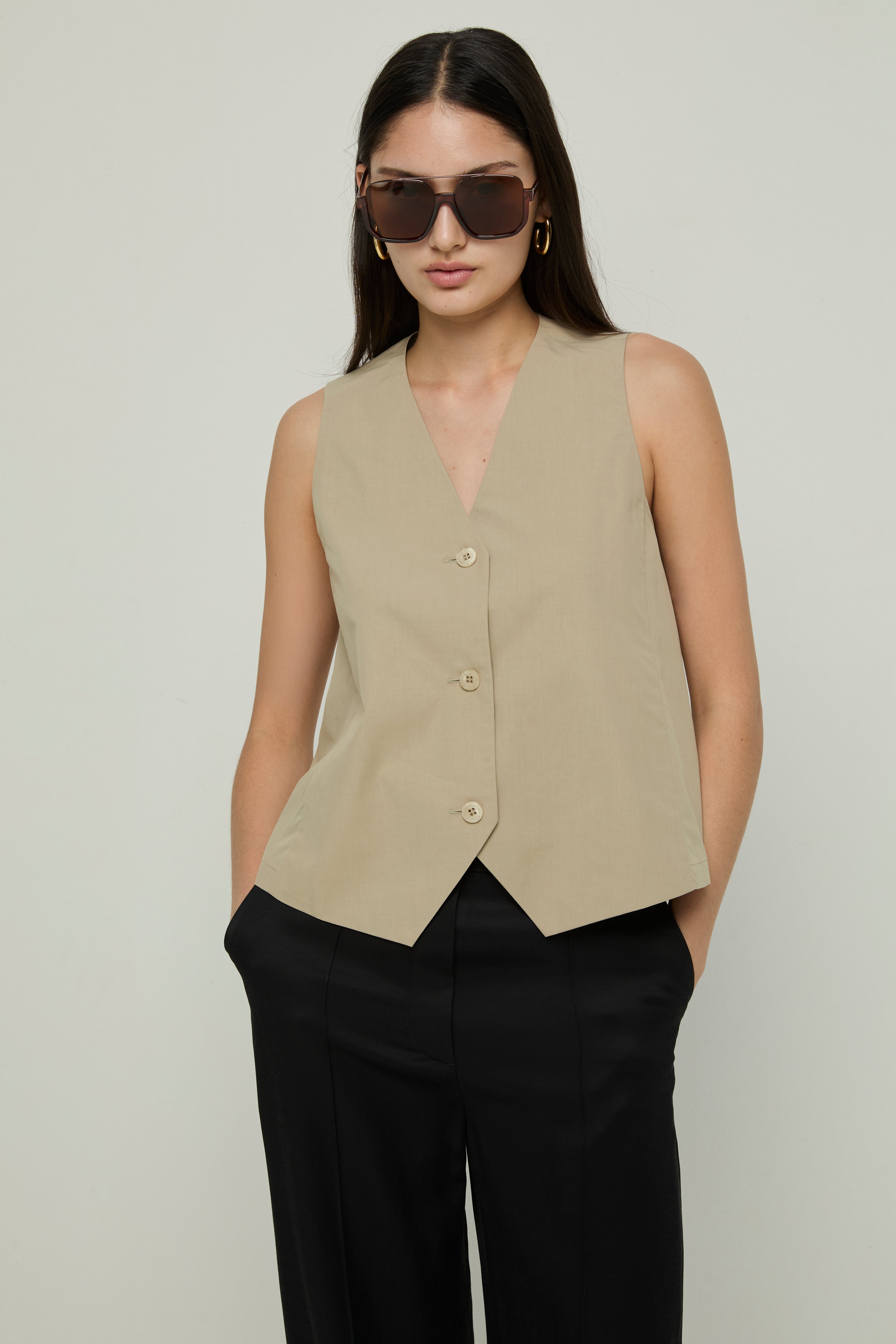 BUTTON-UP V-NECK VEST