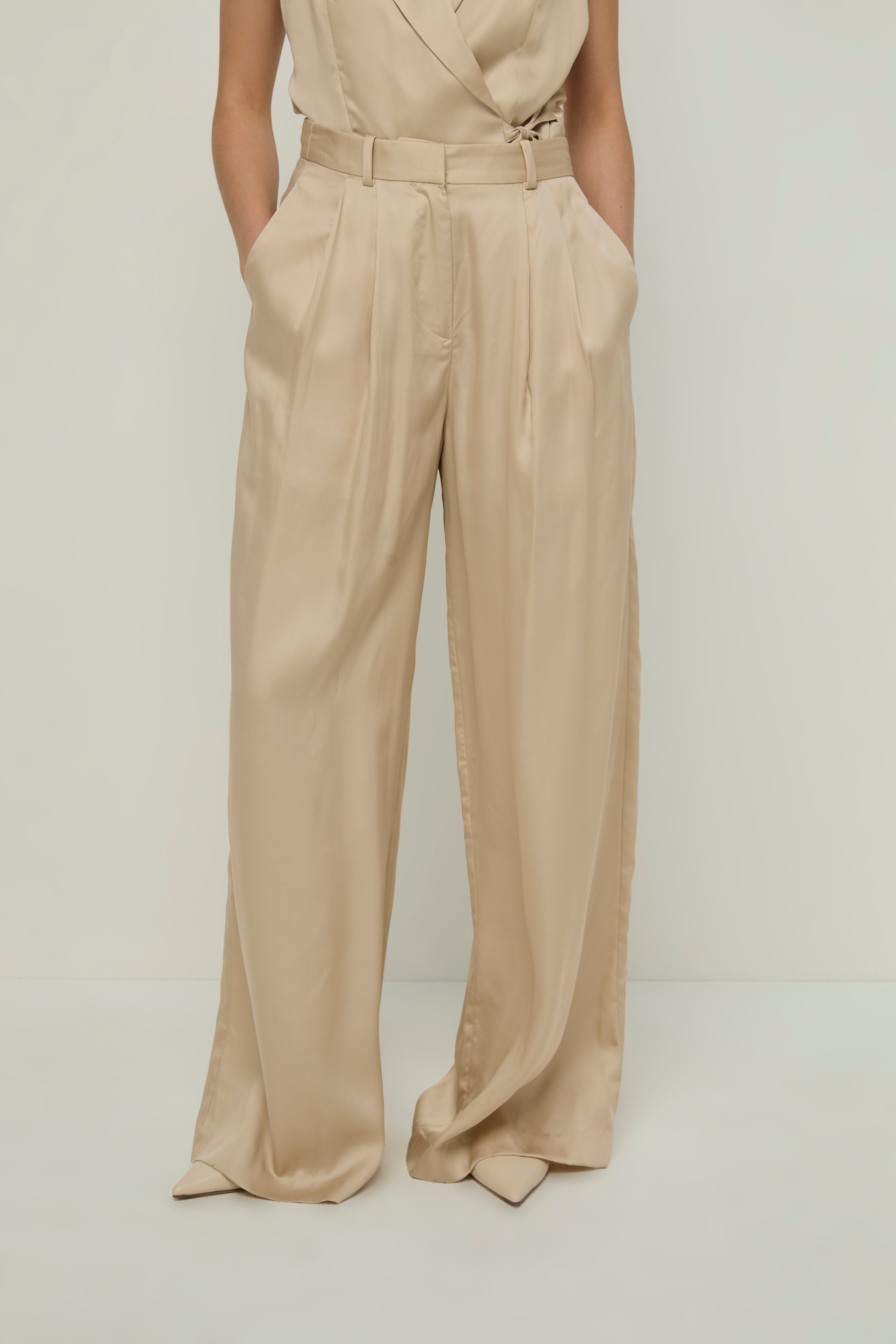 STRAIGHT TAILORED PANTS