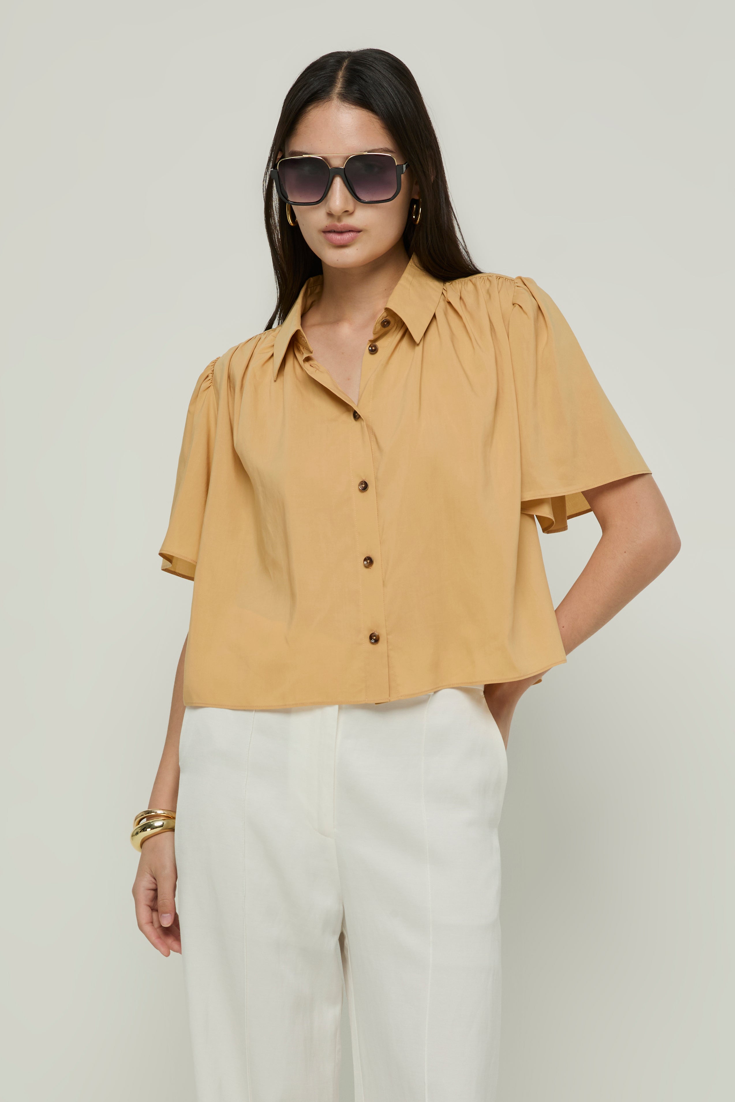 GATHERED SHOULDER BLOUSE