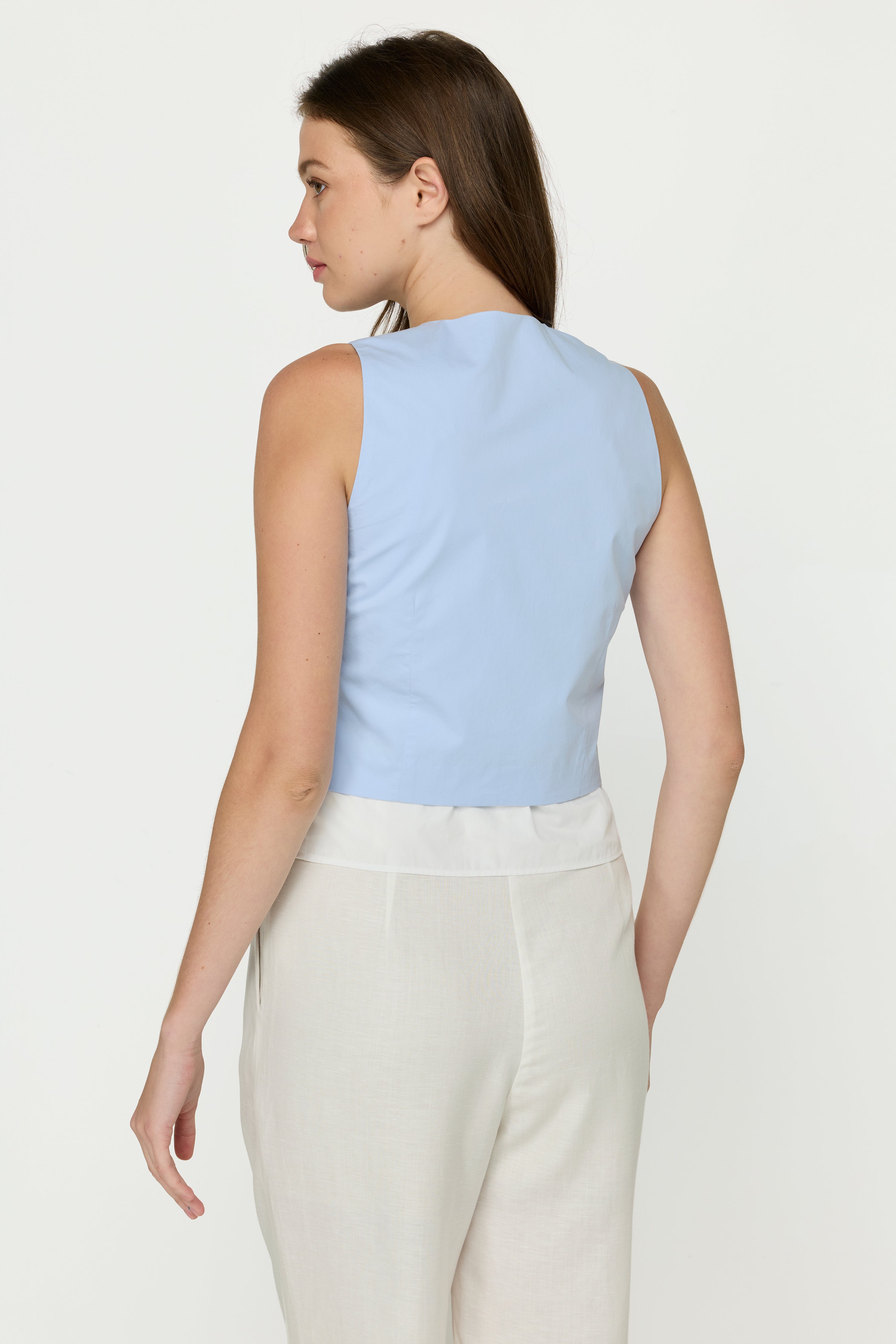 SLEEVELESS CROPPED VEST NECK TOP TWO TONE