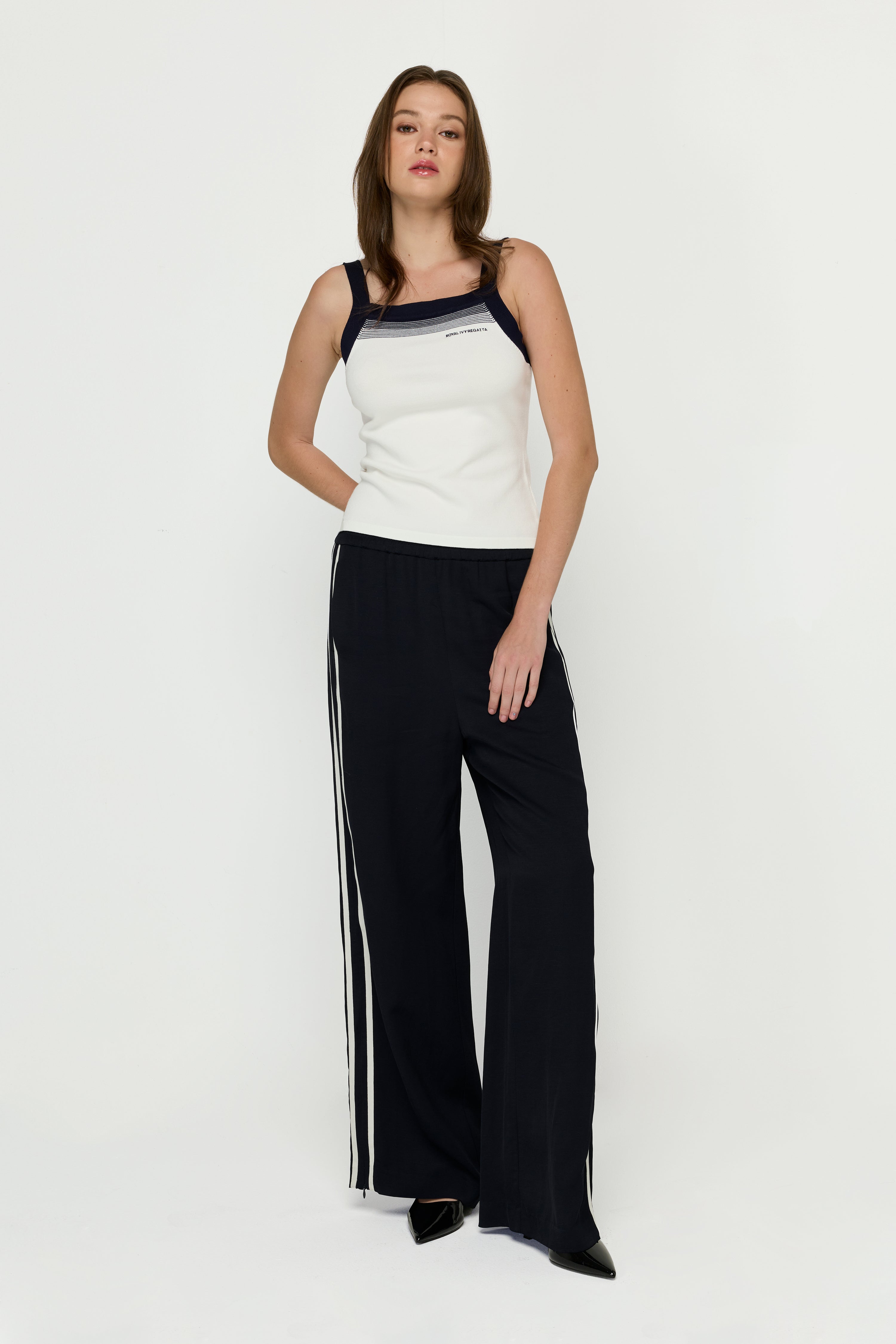 FLARED HEM SLIT PANTS