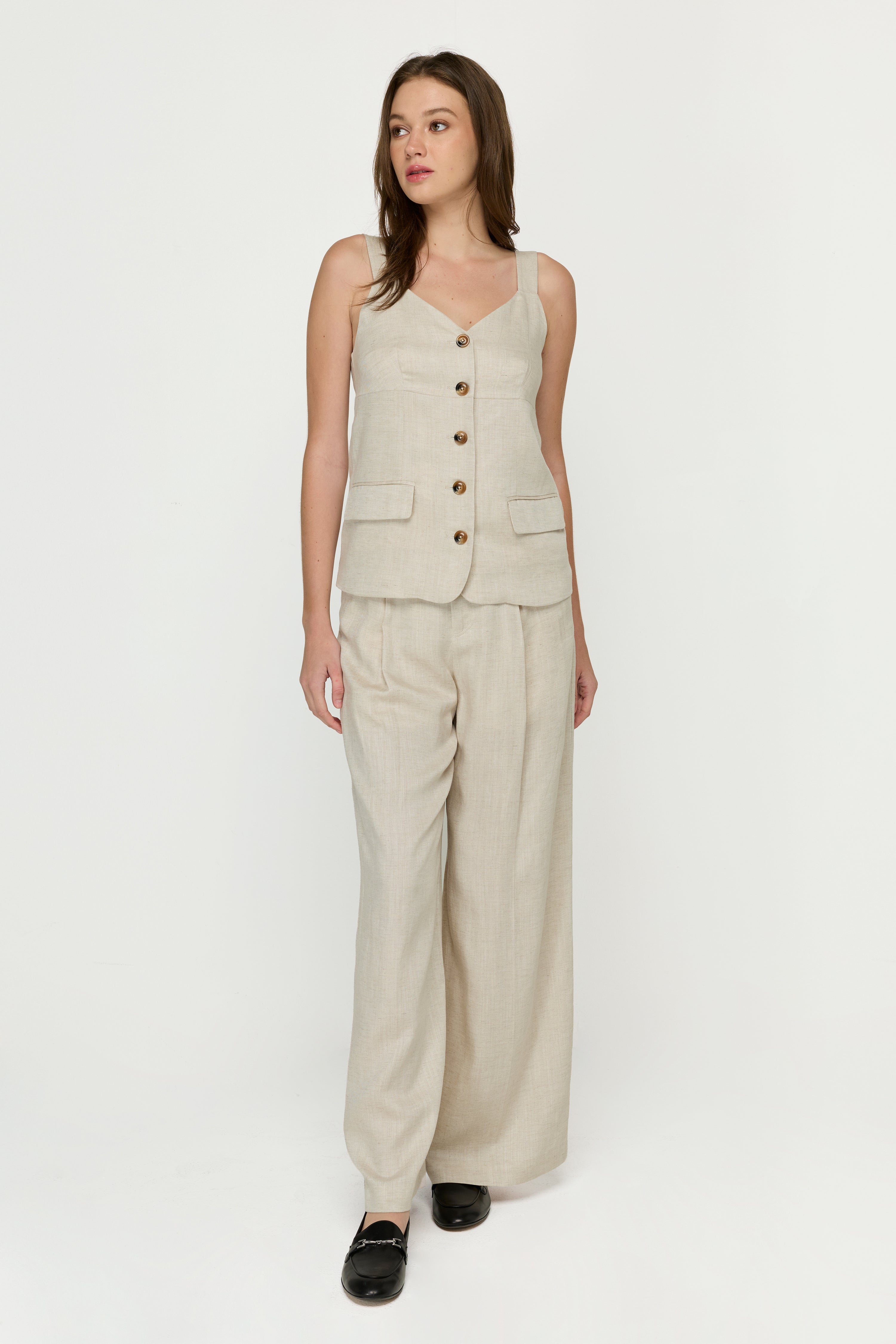 STRAIGHT LEGS TROUSERS