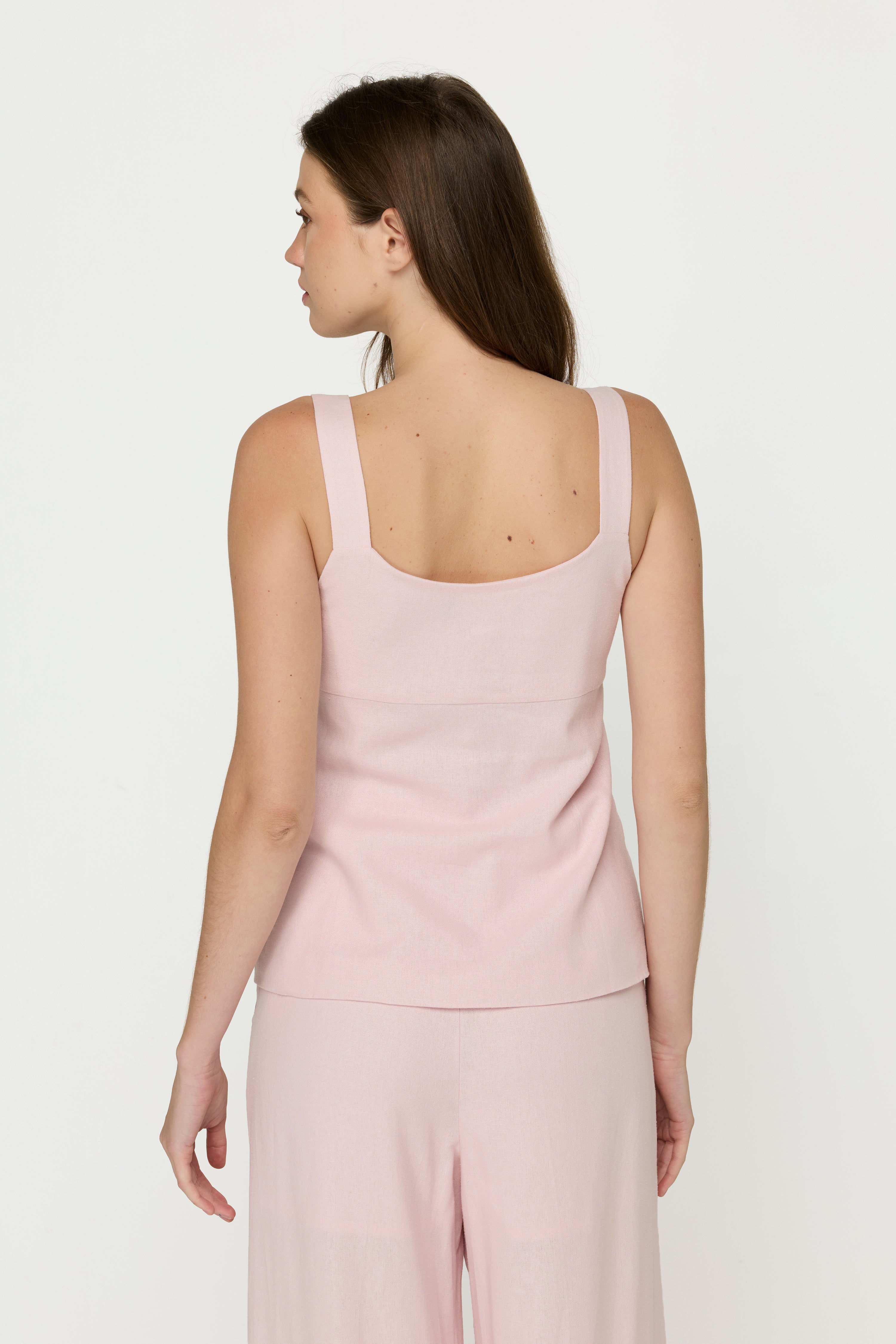 SLEEVELESS CROPPED VEST