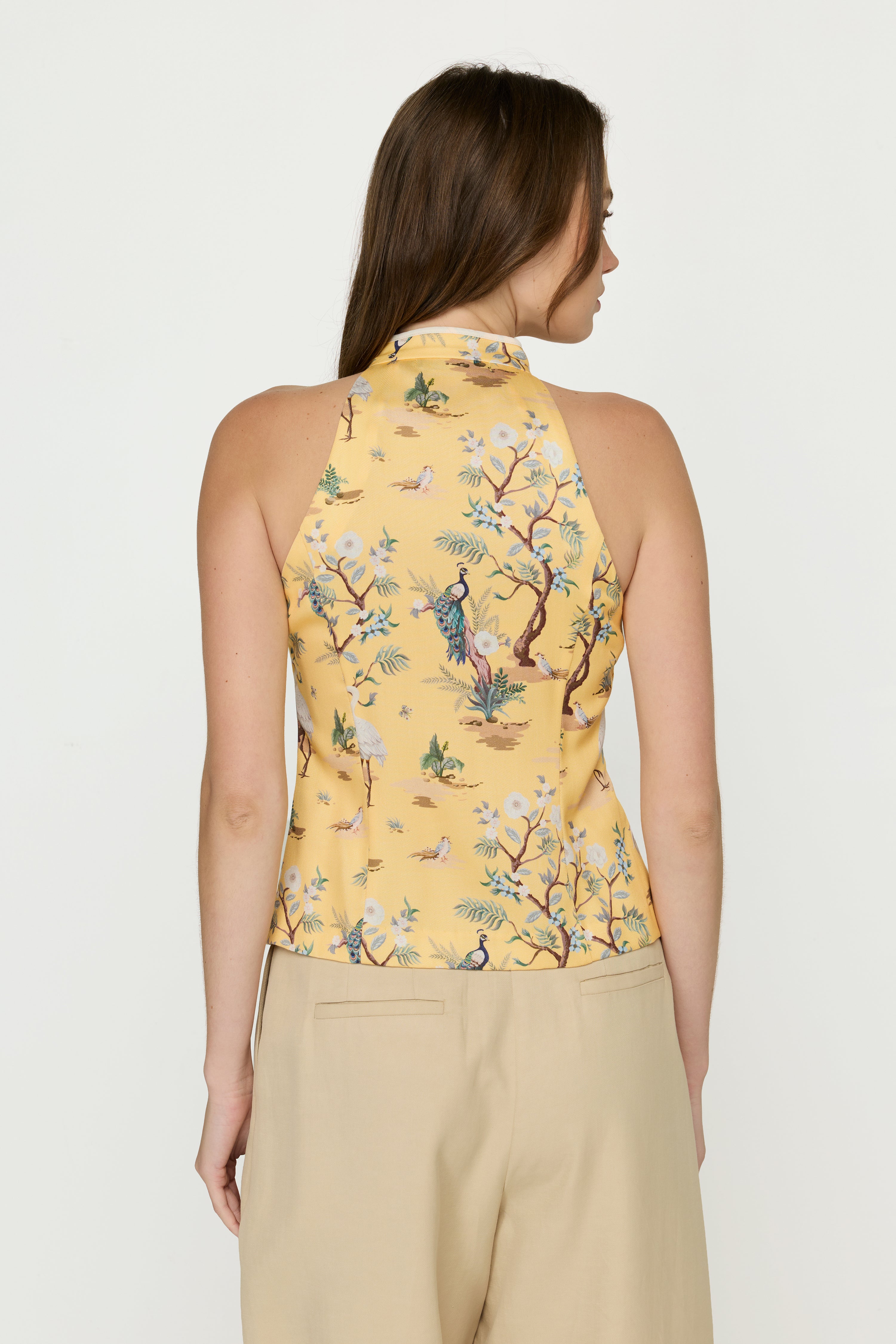 CHINESE SLEEVELESS TOP