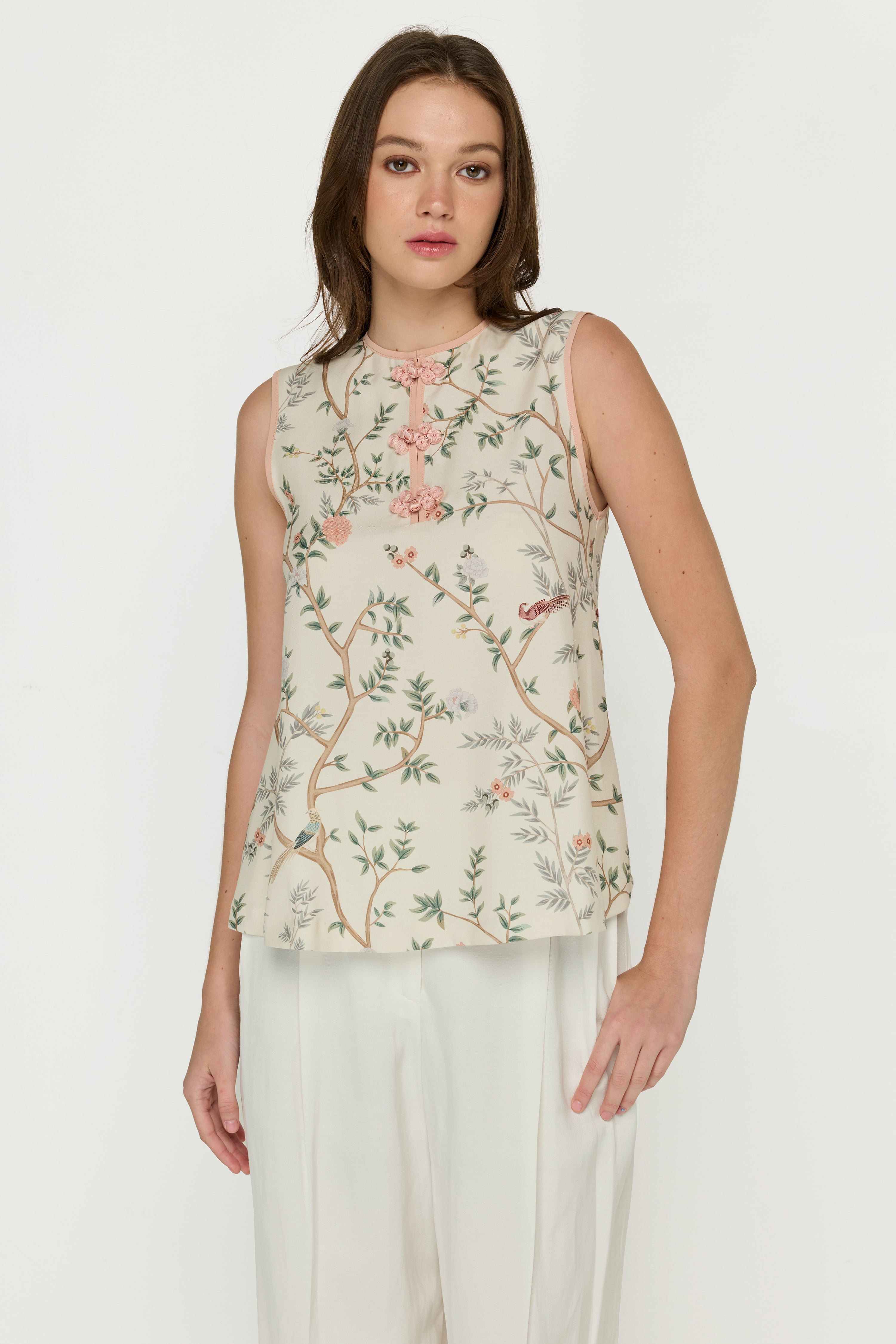 SLEEVELESS CROP TOP