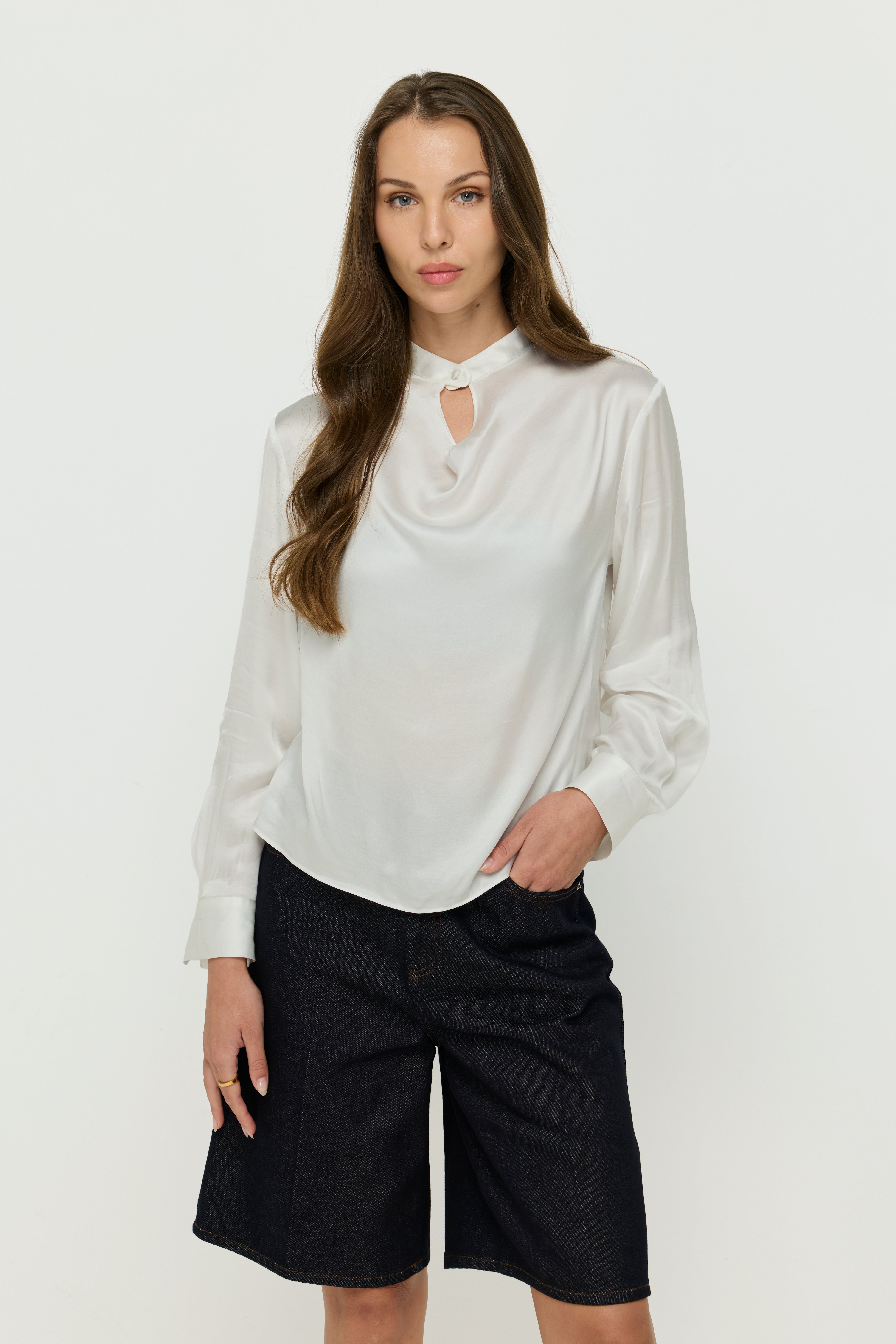 SOFT DRAPE MANDARIN COLLAR BLOUSE