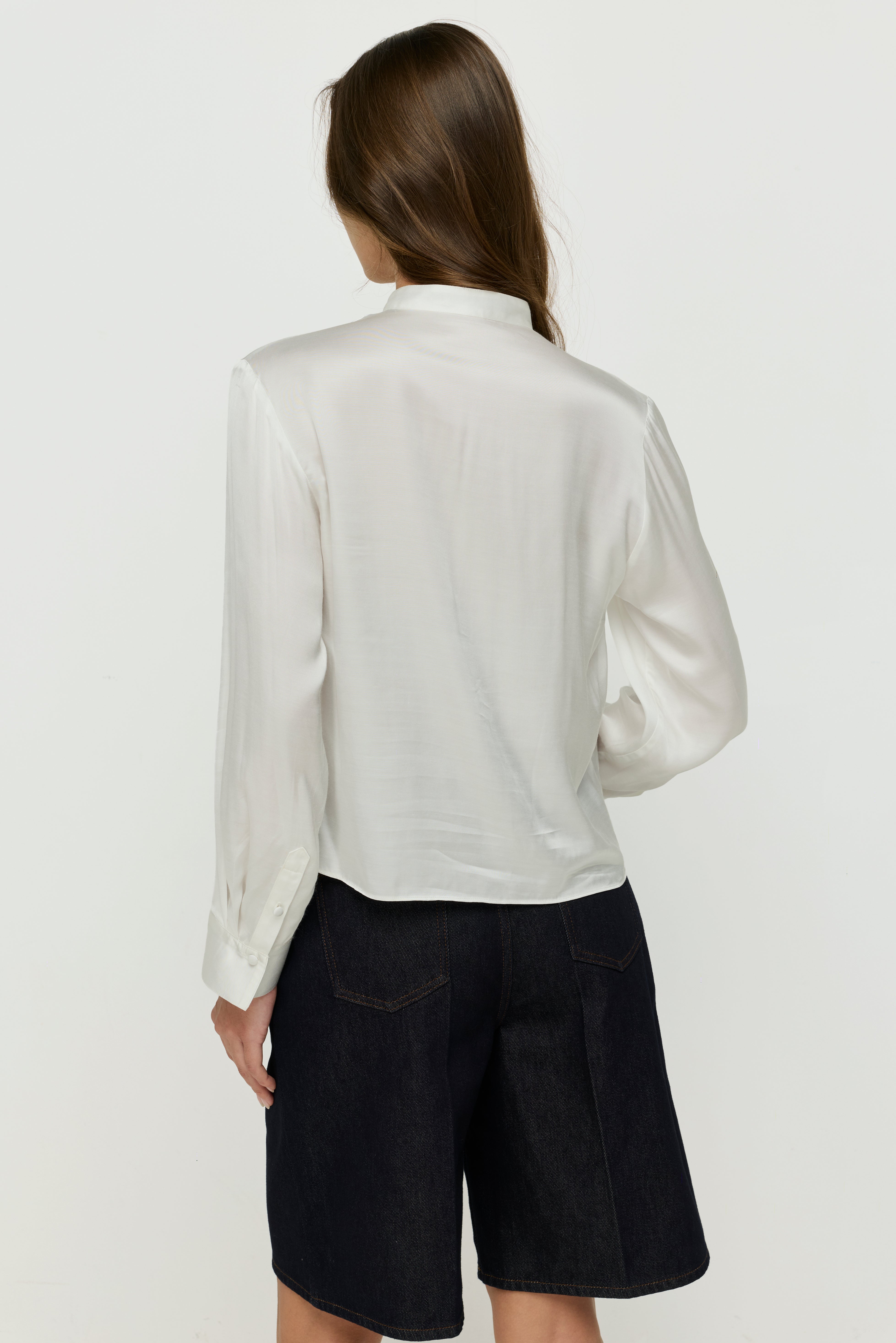 SOFT DRAPE MANDARIN COLLAR BLOUSE