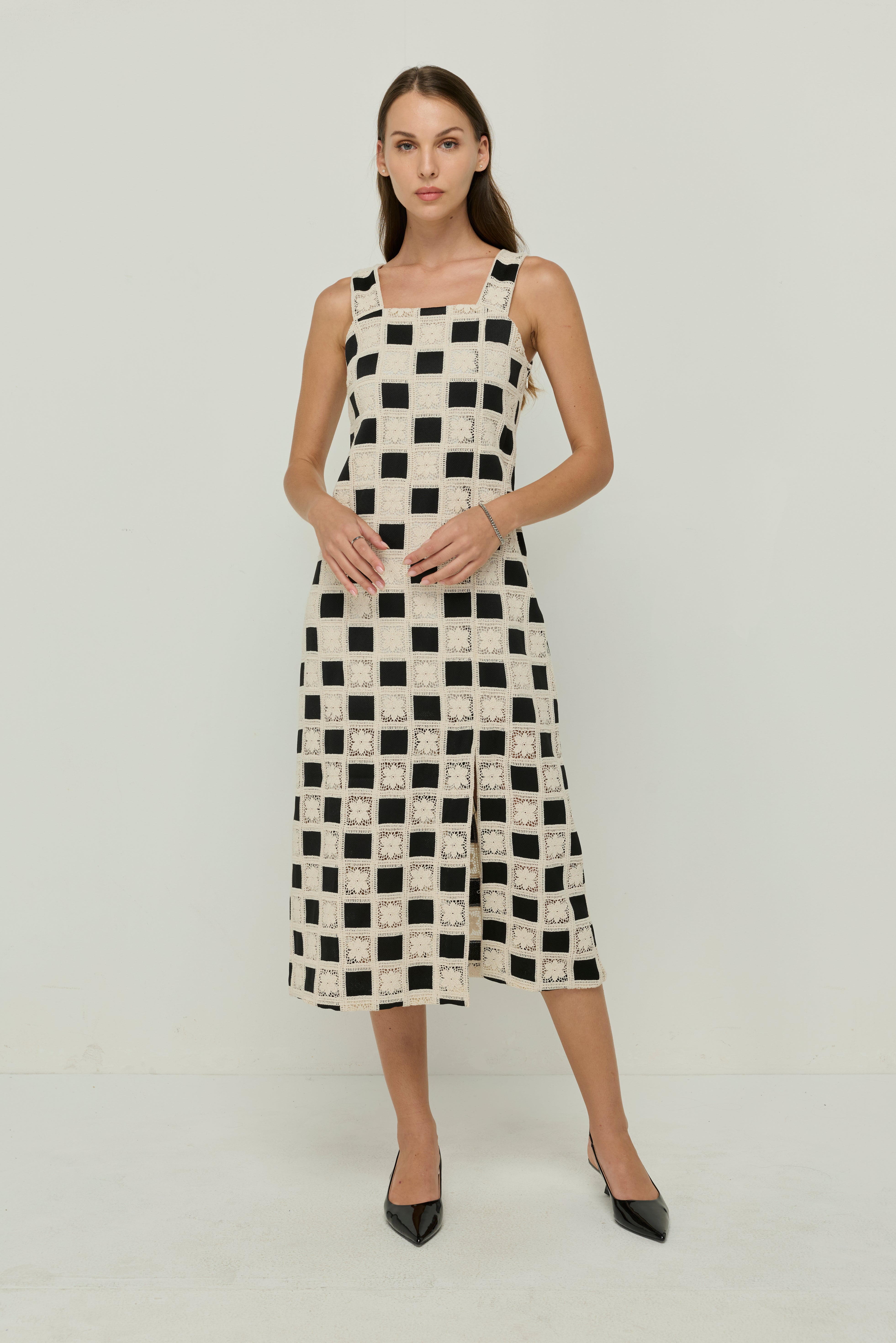 PRINTED BLACK & WHITE CROCHET DRESSES