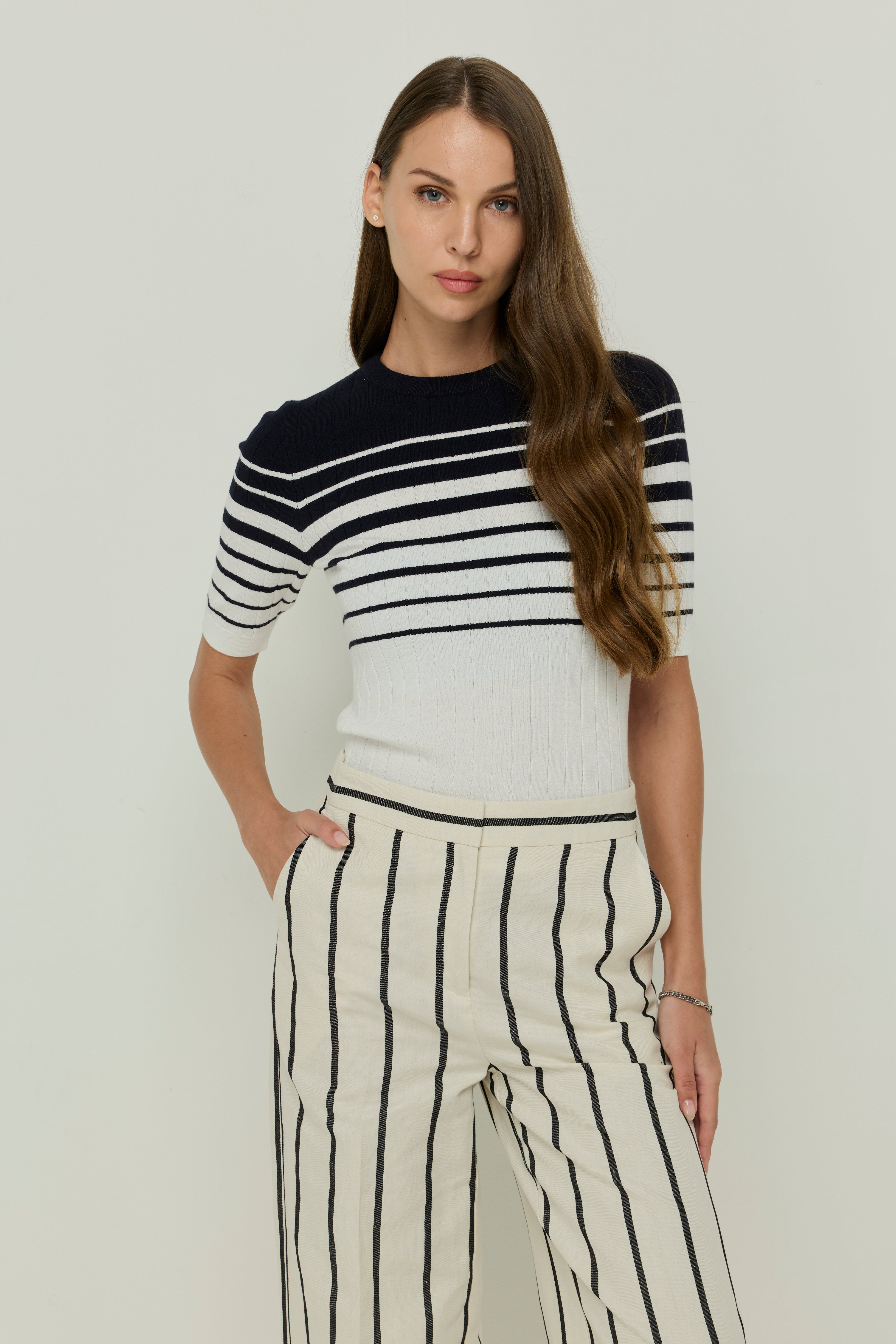 STRIPED RIBBED KNIT SHORT SLEEVE TOPS