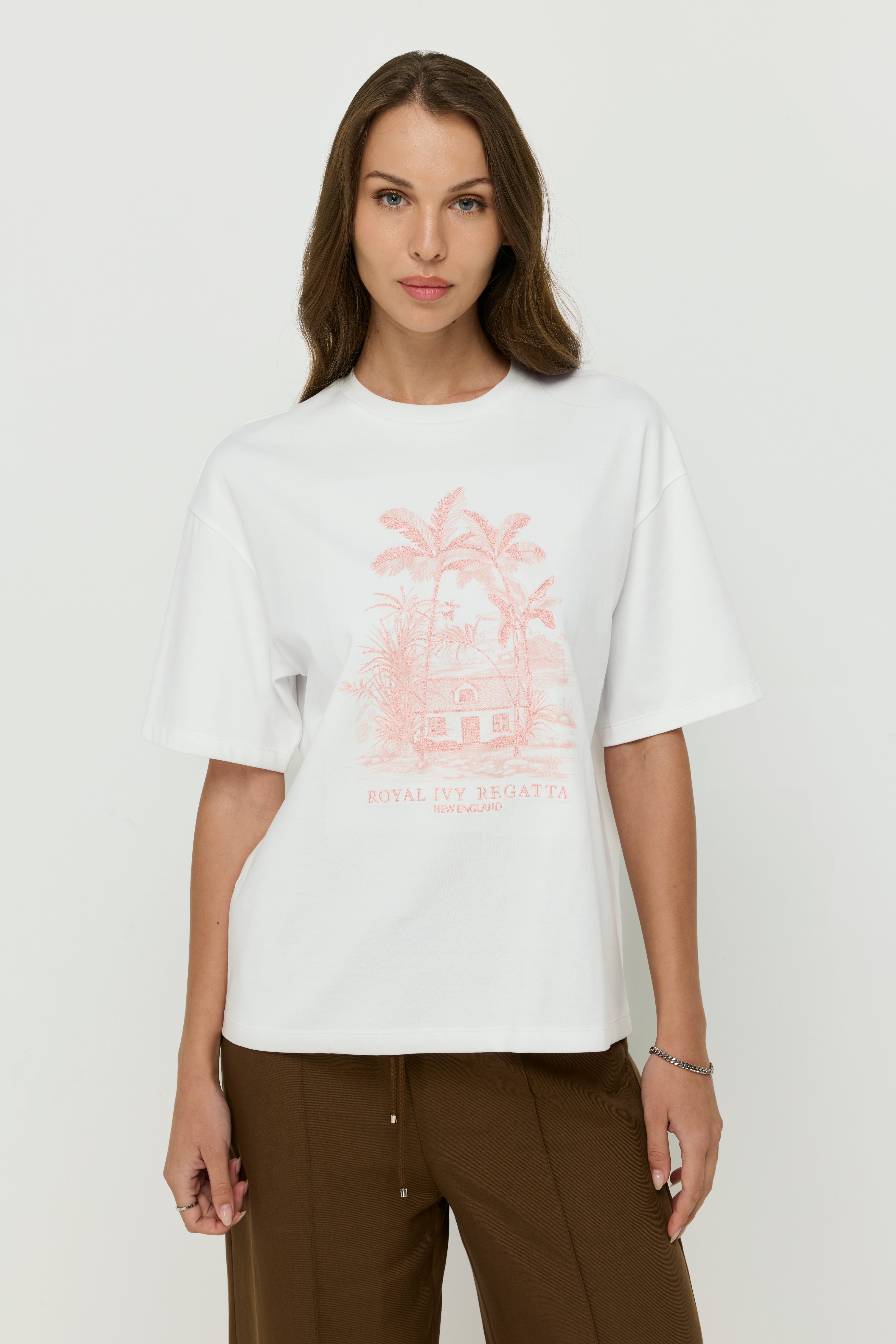 TROPICAL COTTAGE GRAPHIC T-SHIRT
