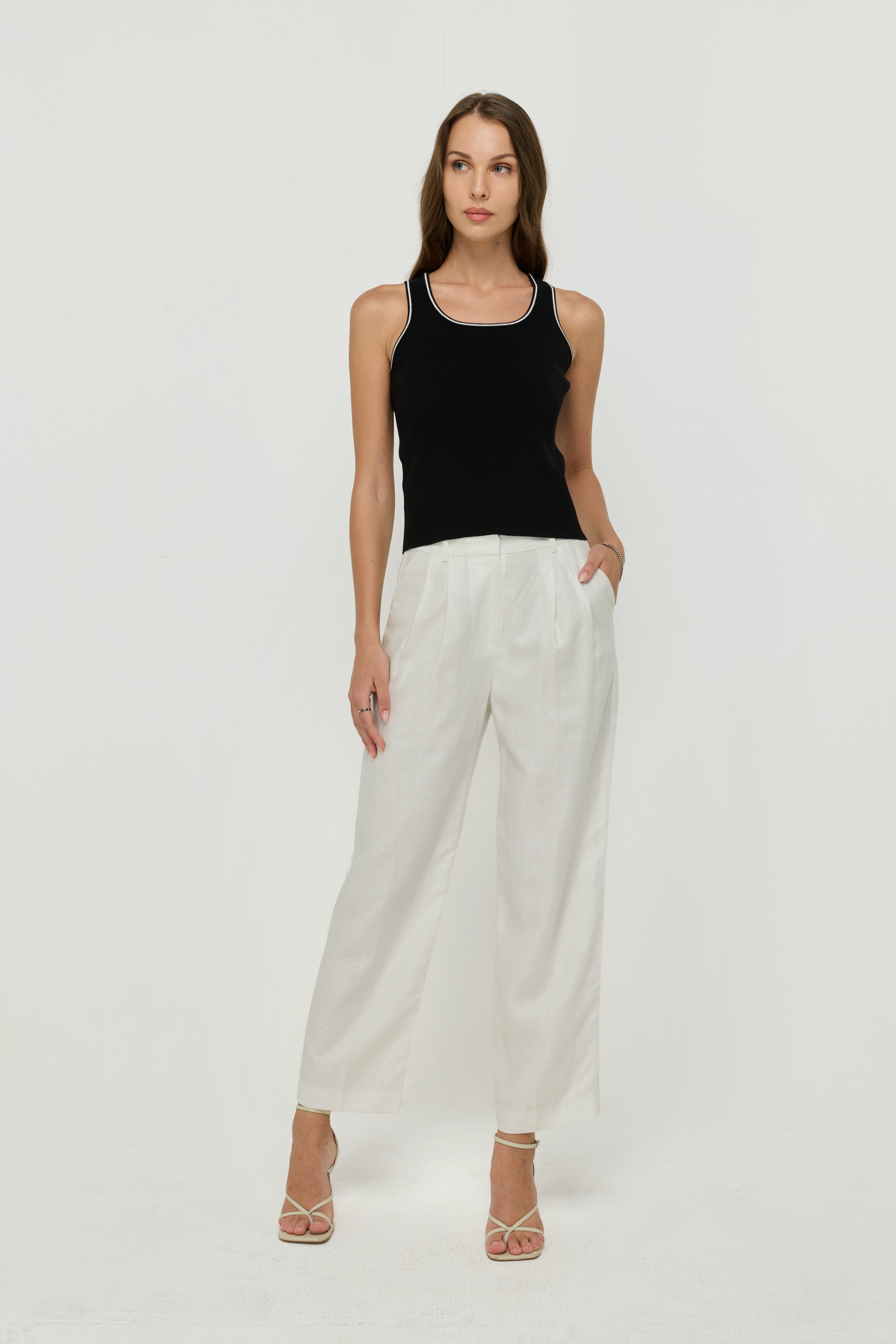 TAILORED PLEATED STRAIGHT-LEG TROUSERS