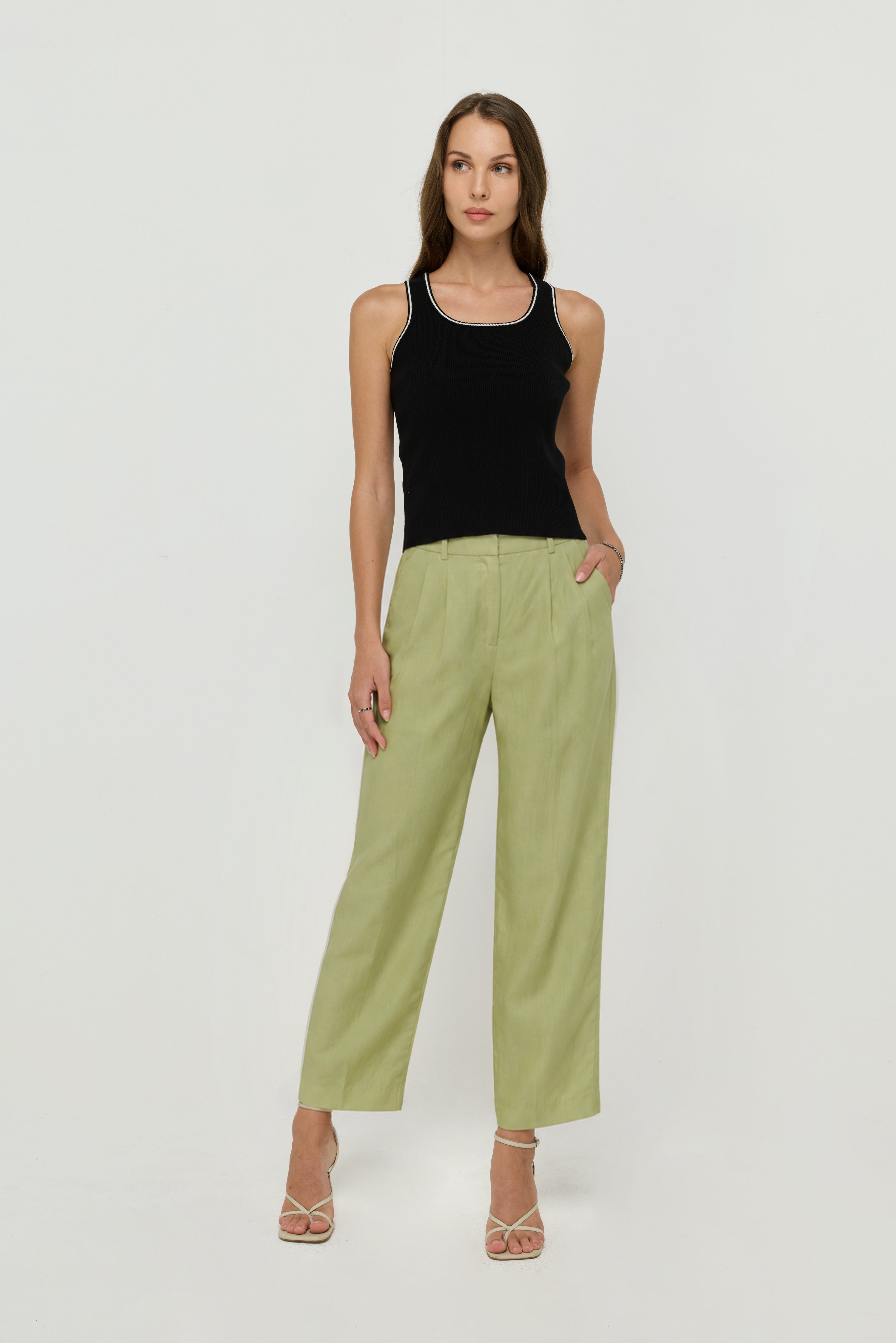 TAILORED PLEATED STRAIGHT-LEG TROUSERS