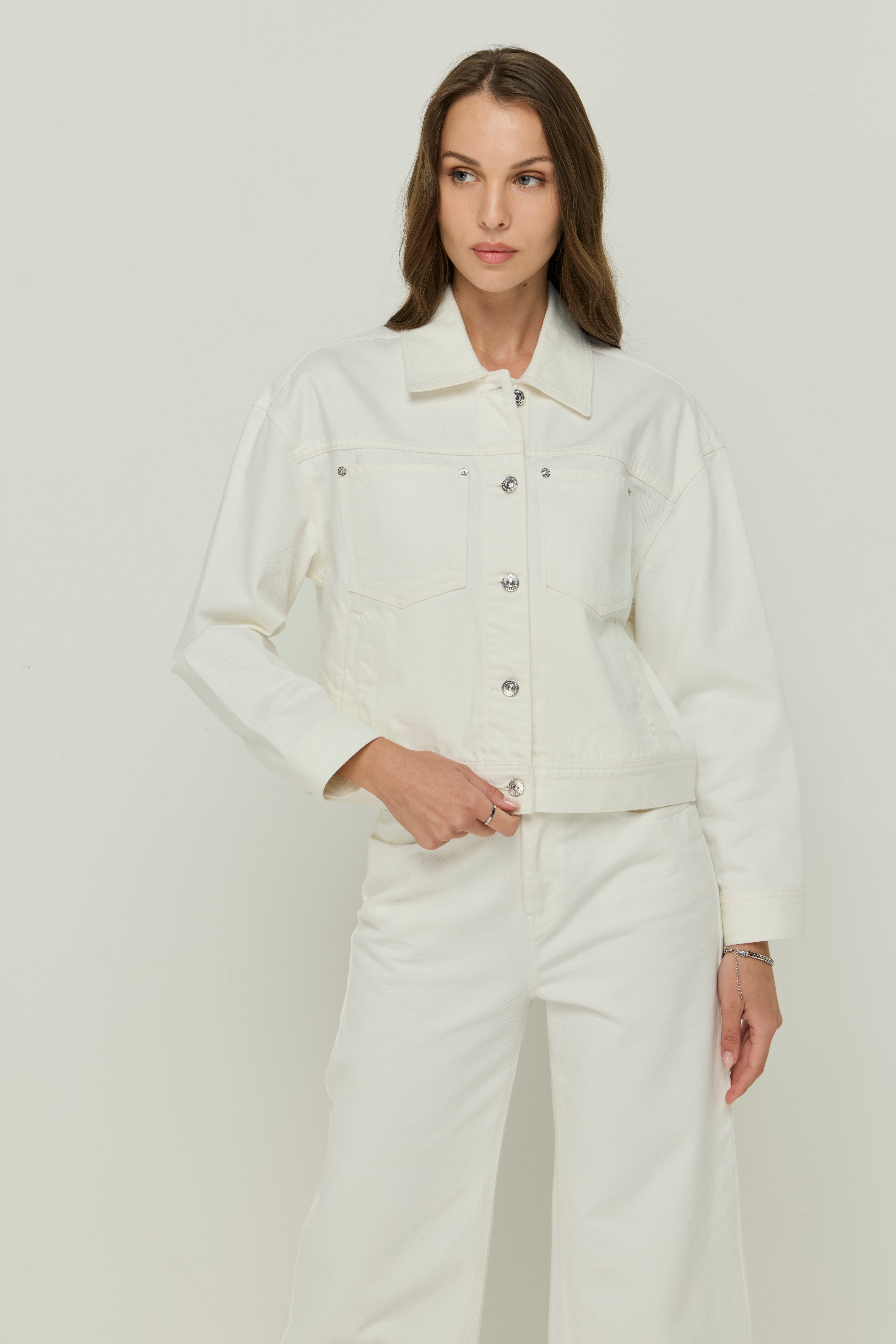 FRONT BUTTON LONG SLEEVE POCKET SIMPLISTIC DENIM JACKET