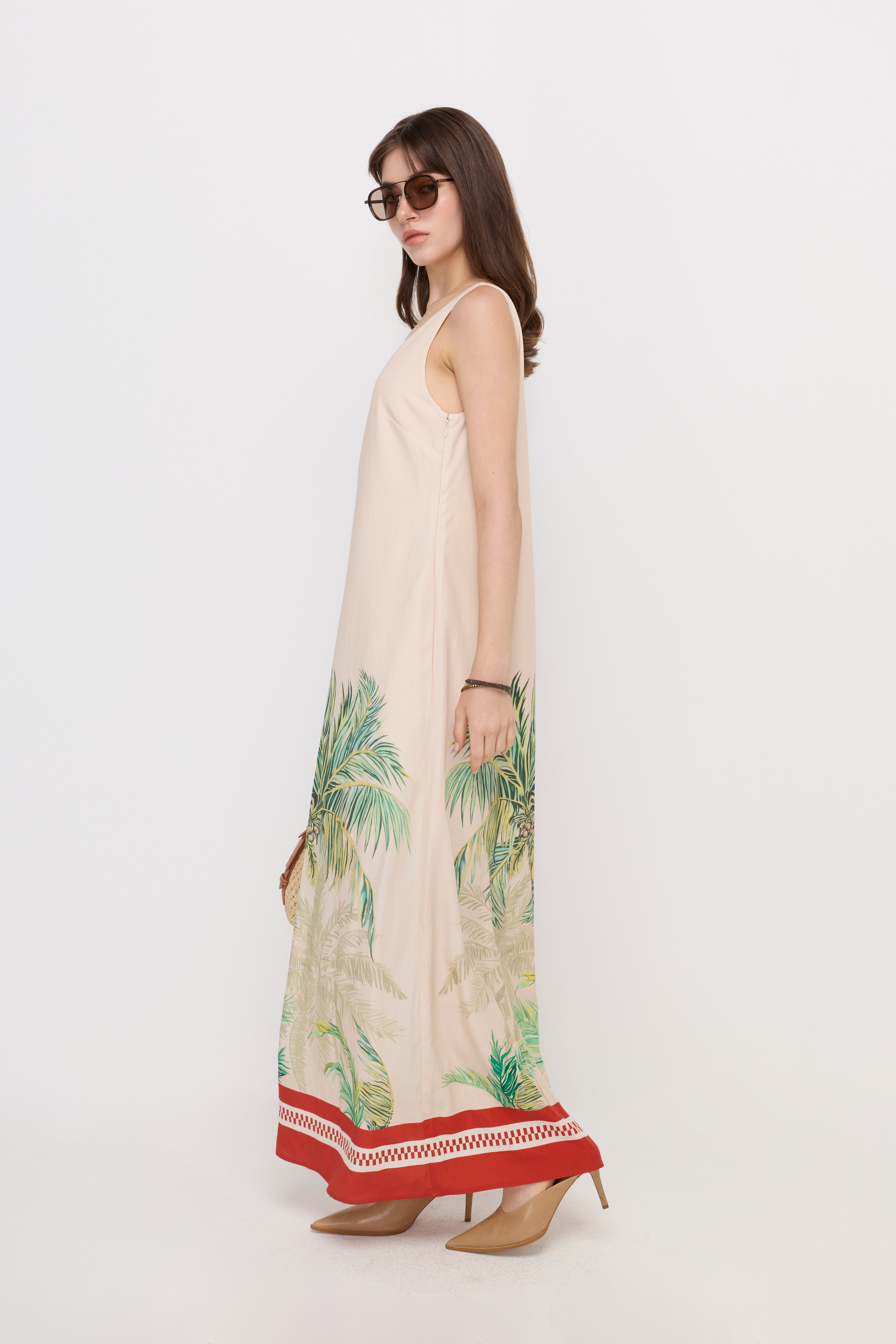TROPICAL PRINT SLEEVELESS MIDI DRESS