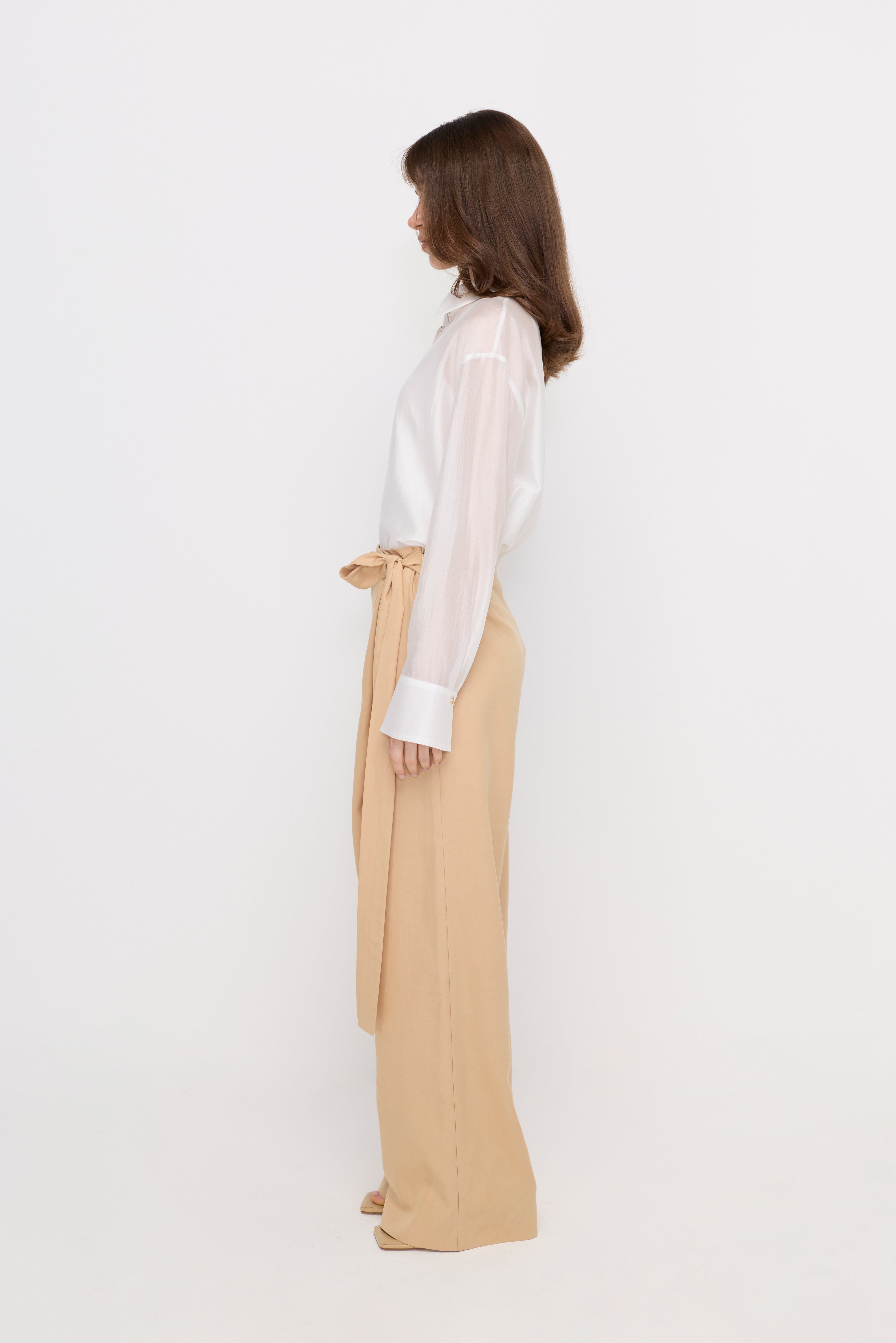 CLASSIC RELAXED FIT SHIRT