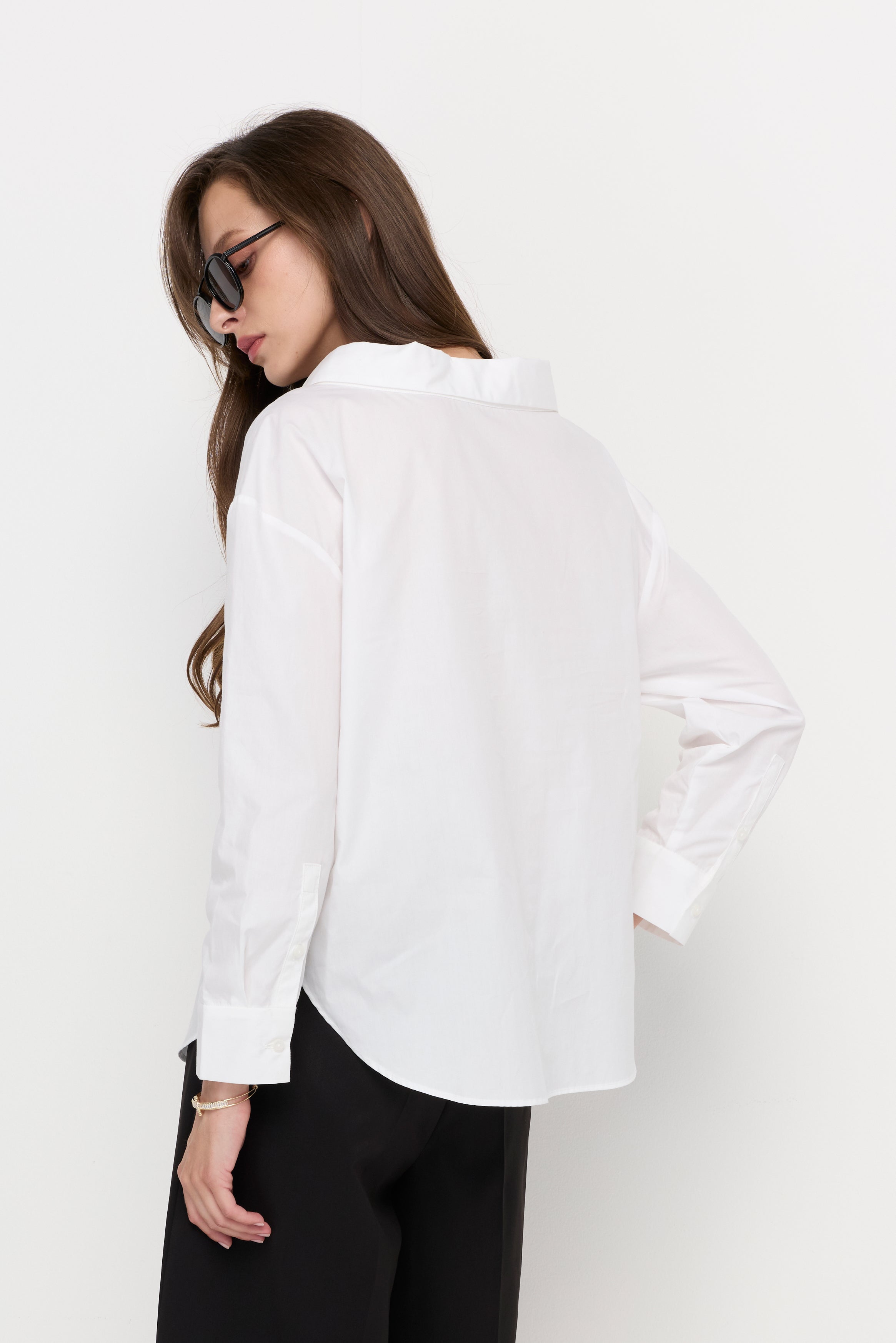 SOFT SCULPT OVERSIZED COLLAR SHIRT