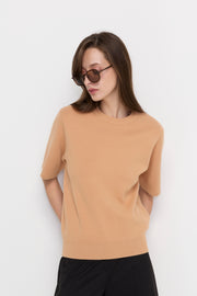 CLASSIC CREW NECK KNIT TOP
