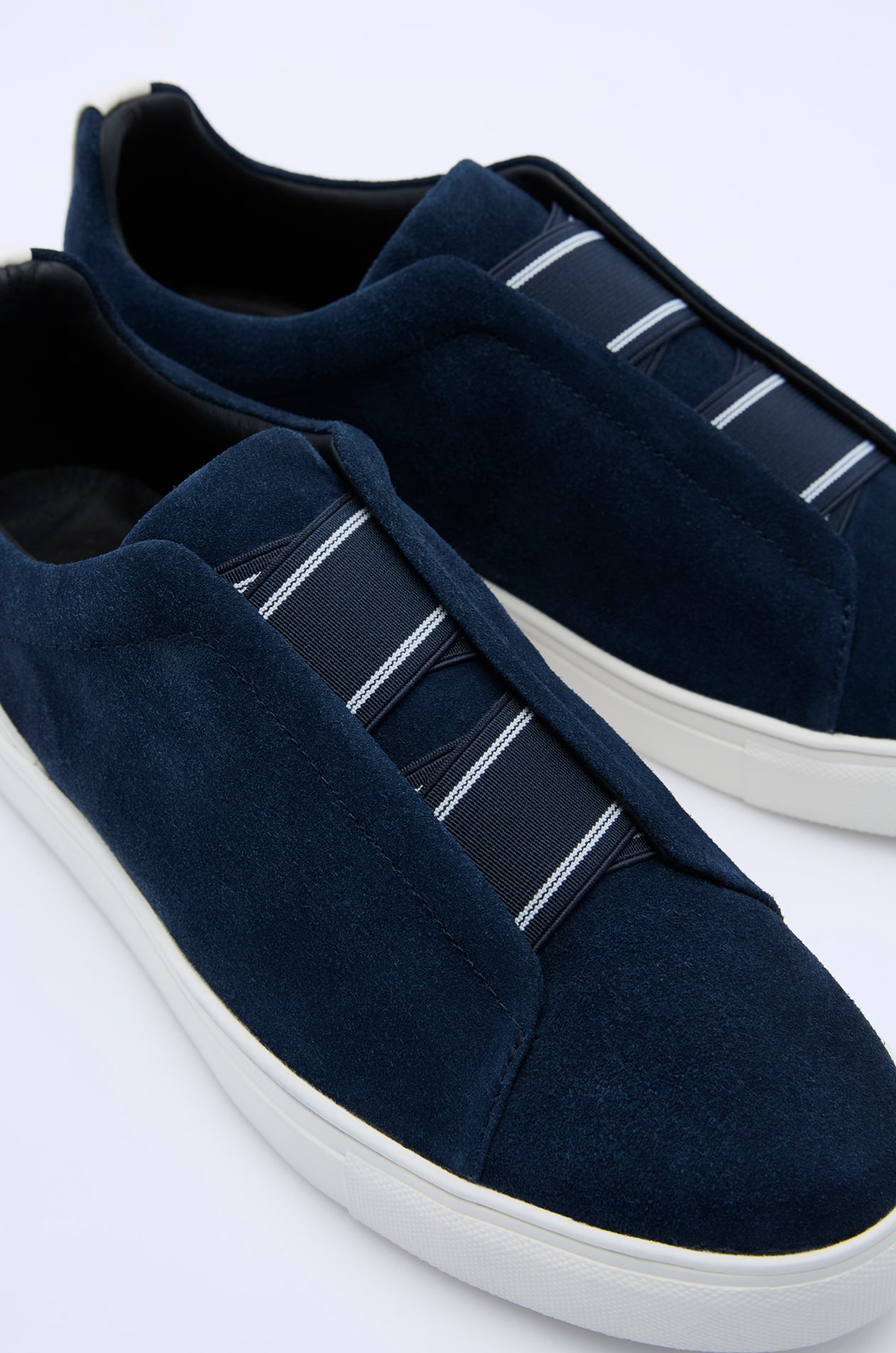 SUEDE MINIMALIST SNEAKERS