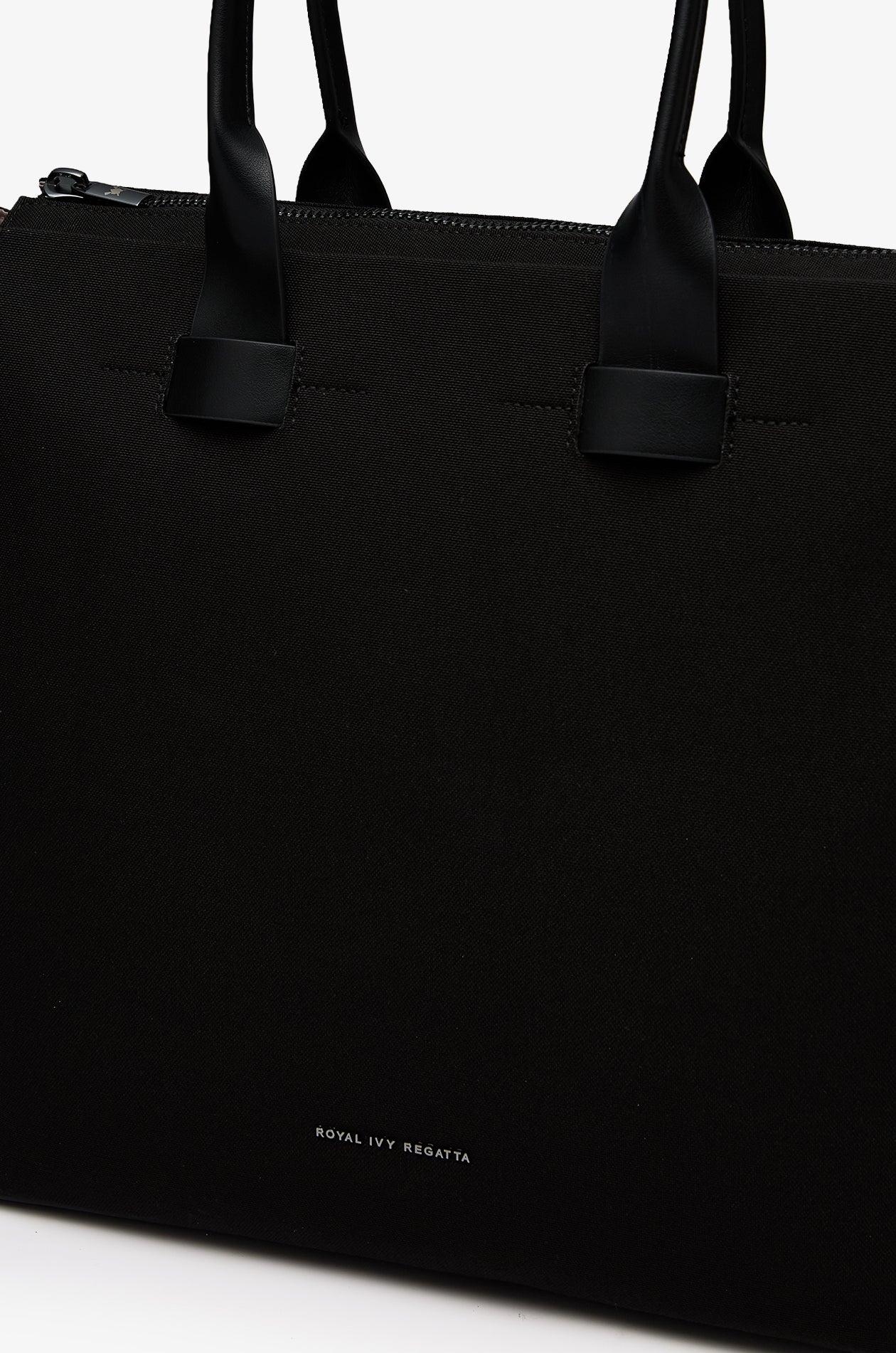 ESSENTIAL LEATHER TOTE BAG