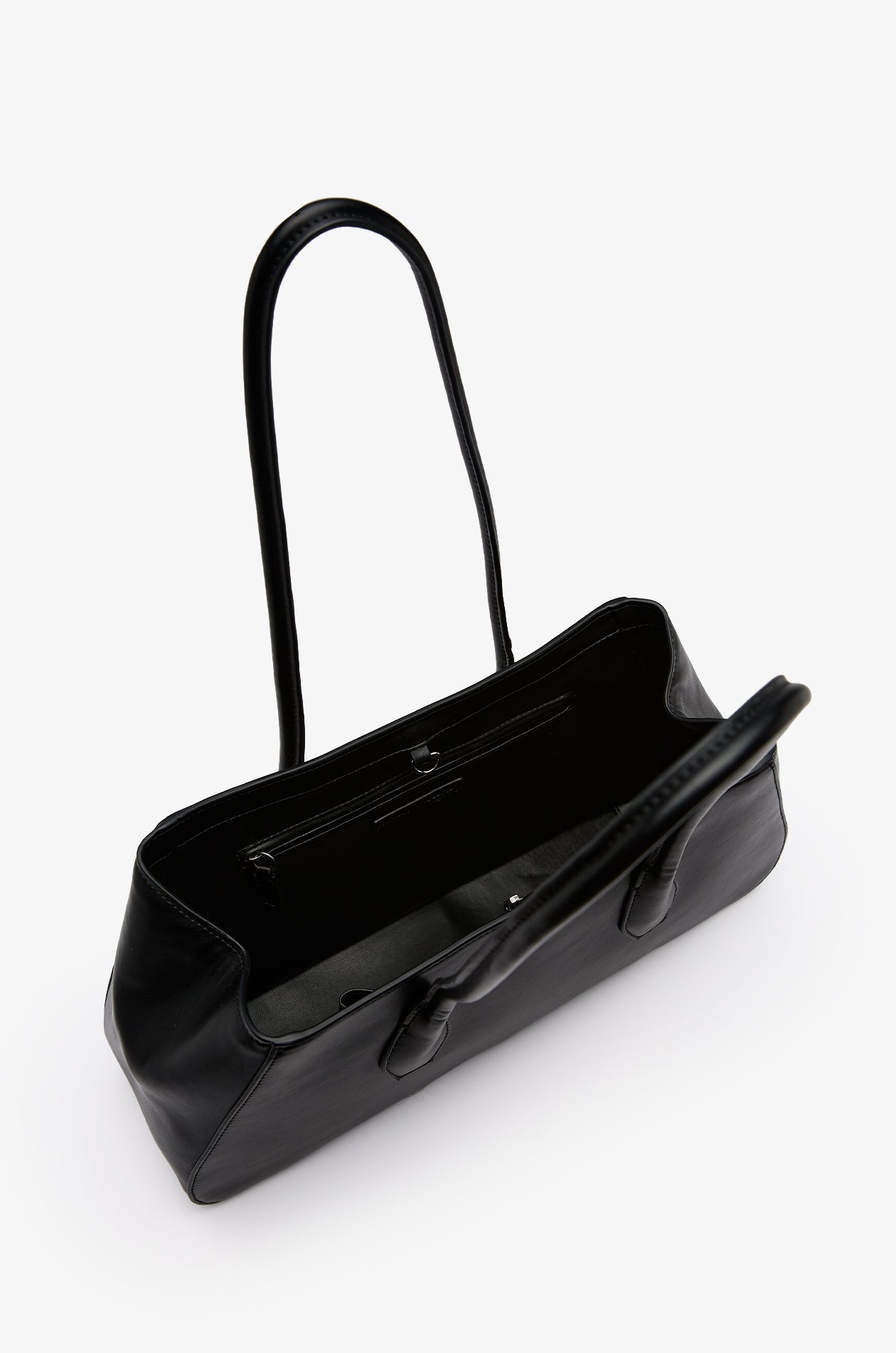 CLASSIC LEATHER SHOULDER BAG
