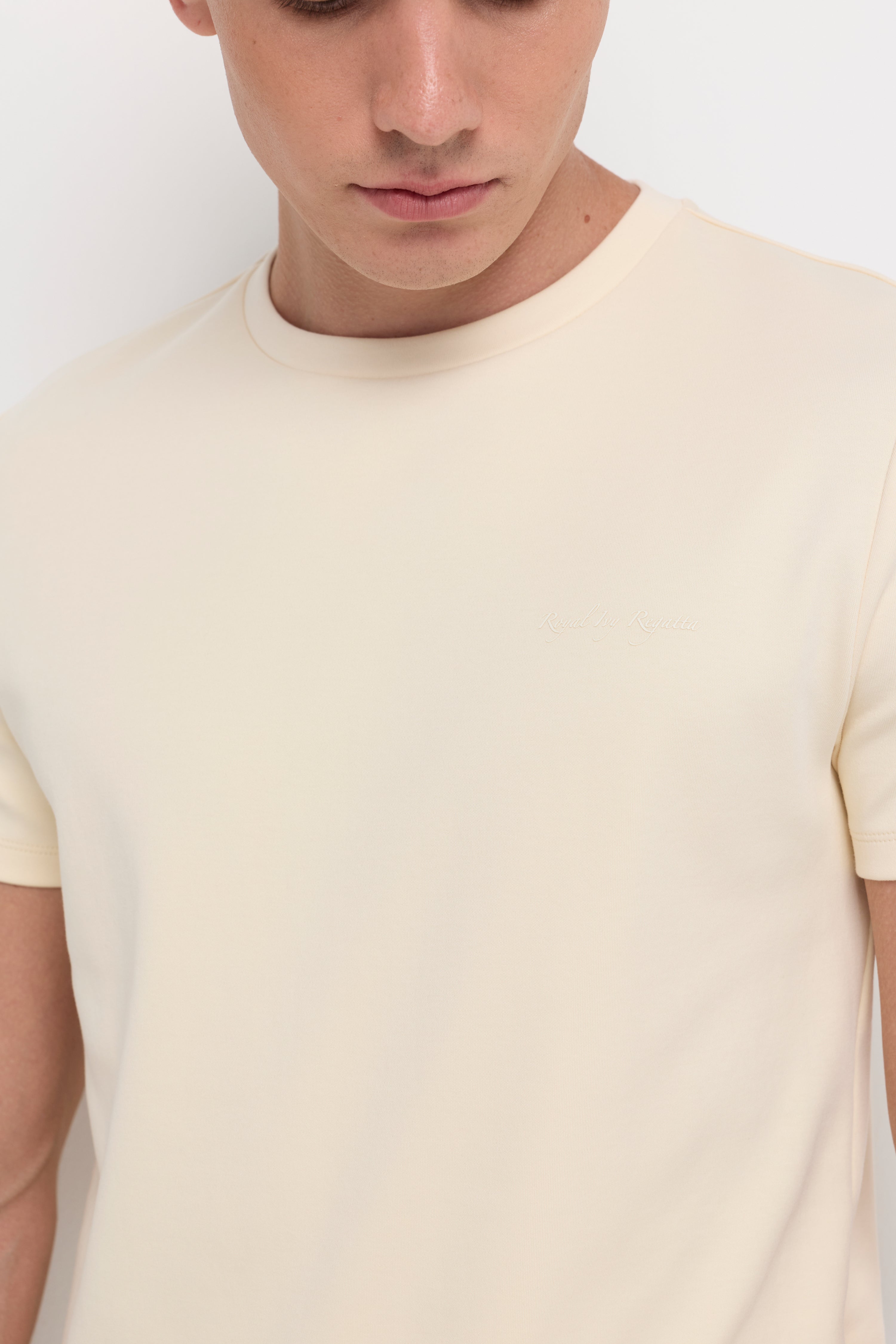 COTTON SHORT SLEEVE ROUND NECK T-SHIRT